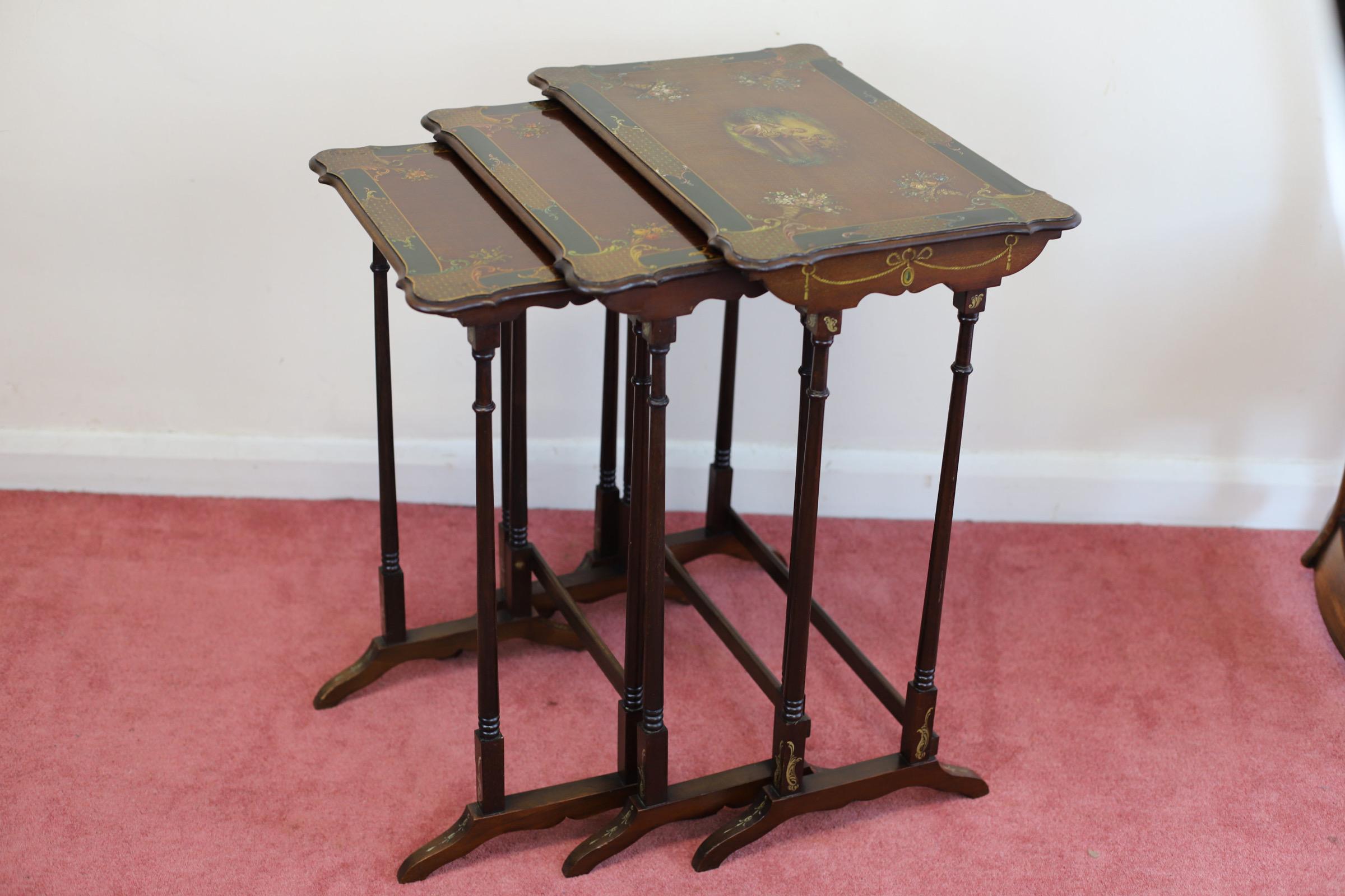 Fine Set Of Three Victorian Mahogany  Hand Painted Nest Of Tables For Sale 8