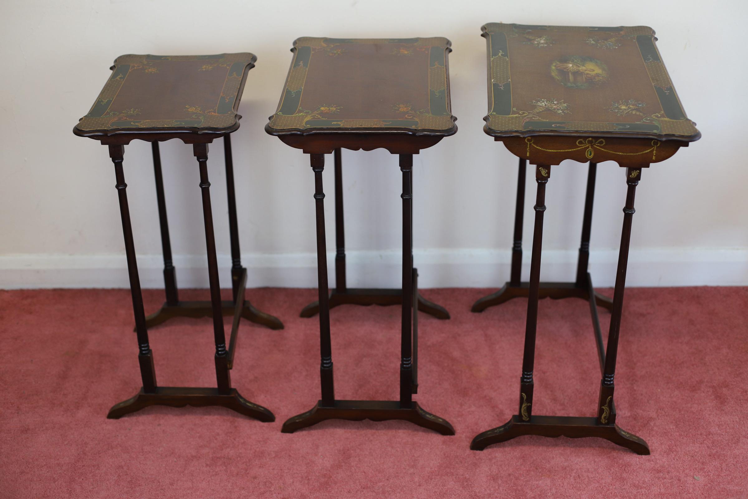 Fine Set Of Three Victorian Mahogany  Hand Painted Nest Of Tables For Sale 9