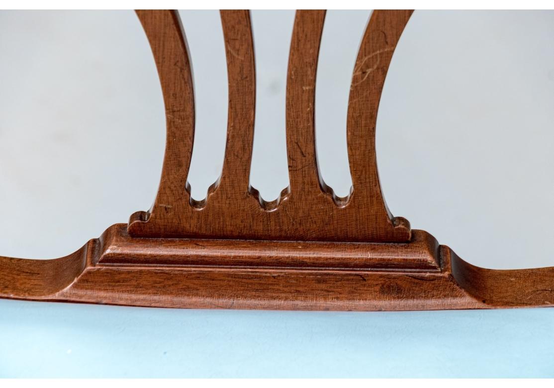 Feines Set von gut geschnitzten Chippendale-Stil Esszimmerstühlen (20. Jahrhundert) im Angebot