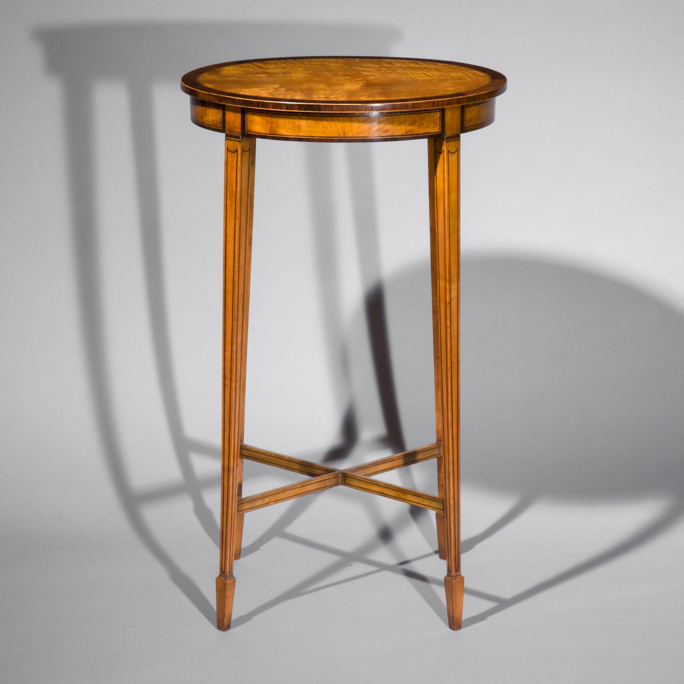 Veneer Antique Sheraton Style Satinwood Oval Table