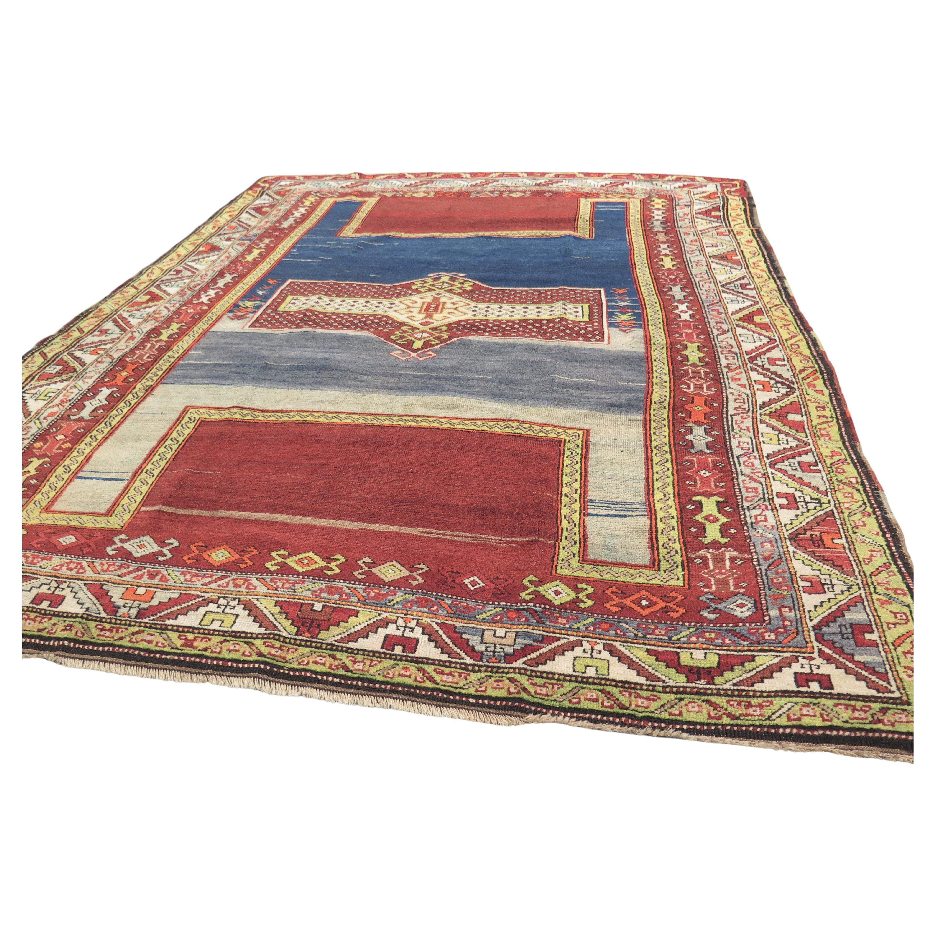 Fine Shirvan Accent Rug, c. 1900 For Sale