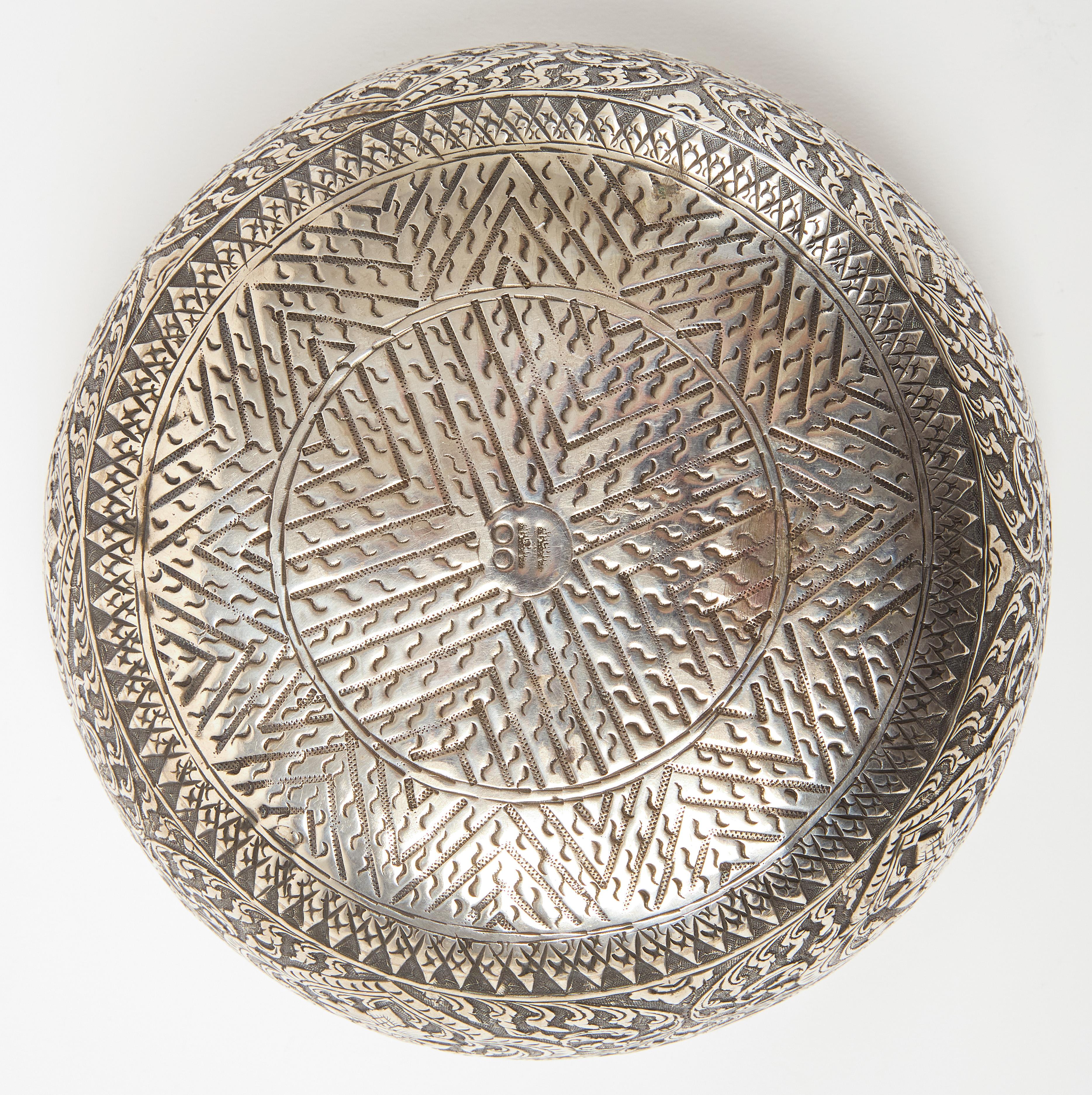 Cuenco fino de plata de Siam (Tailandia) Hecho a mano en venta