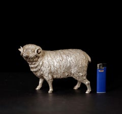 Wunderschönes, signiertes Okimono aus Bronze in Form eines Schafs von Kumagai Yuji