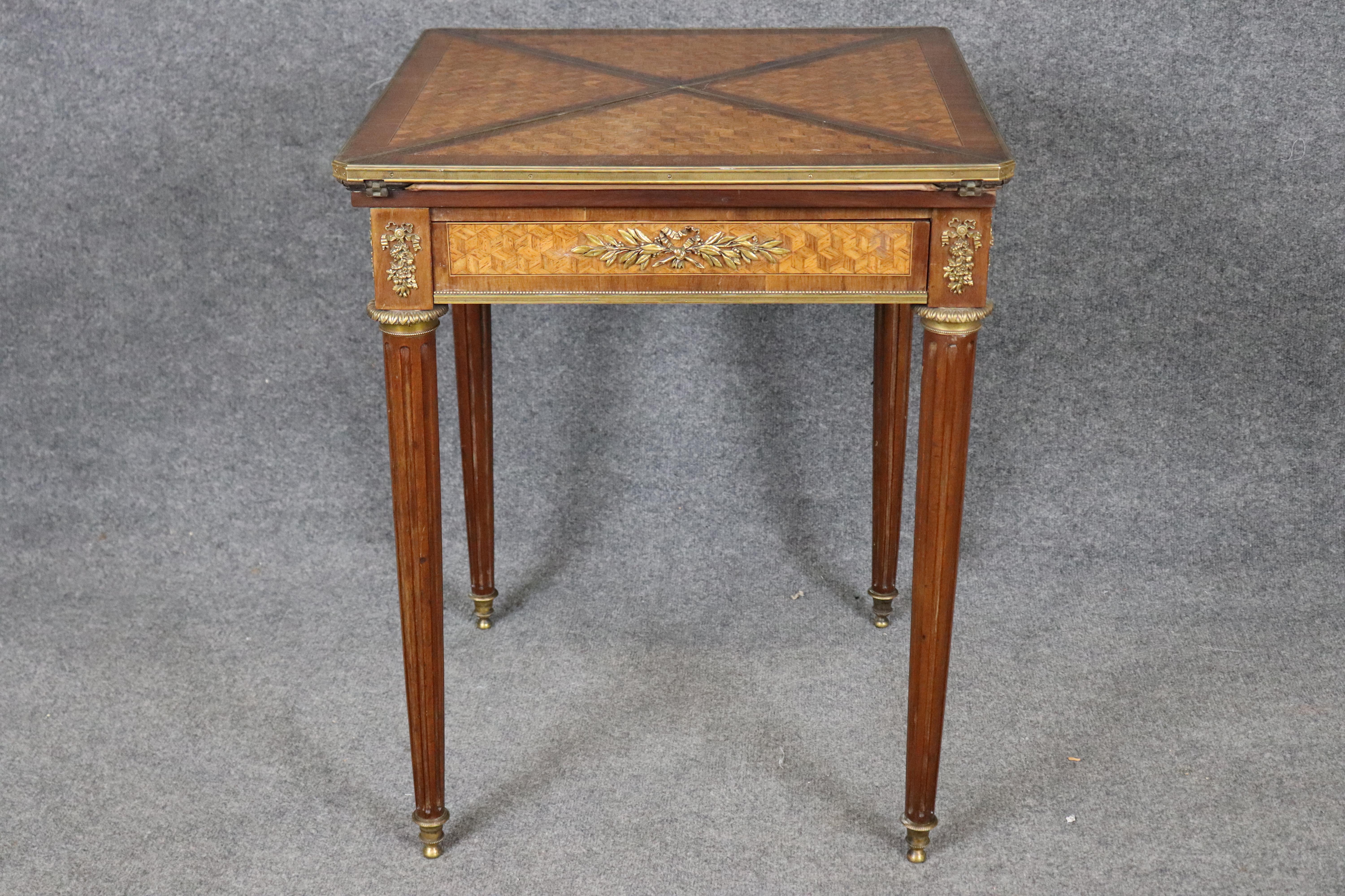 Fine Signed Paul Sormani Kingwood Marquetry Napking Folding Card Games Table 1