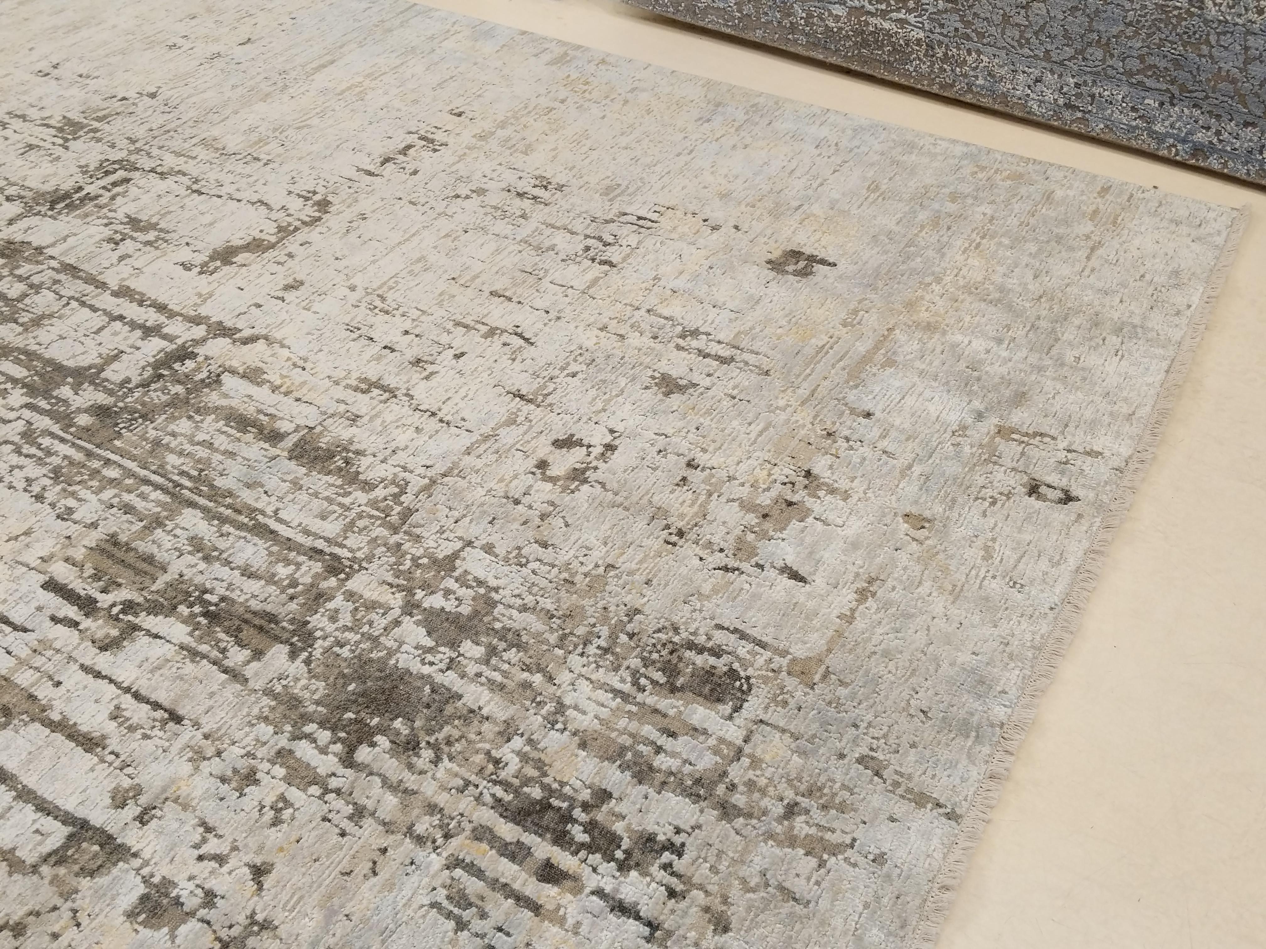 Indien Tapis contemporain en soie fine et laine au design abstrait moderne et abstrait en vente