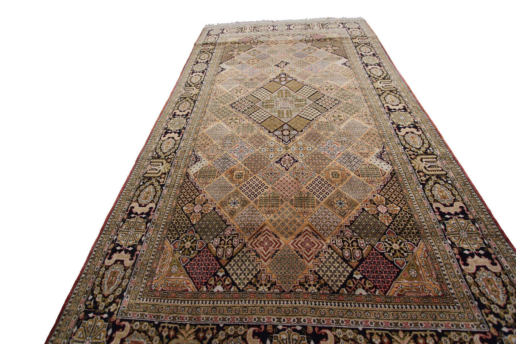 Rare Fine Silk Persian Ghom authentic oriental handmade rug snowflake garden 

4'6