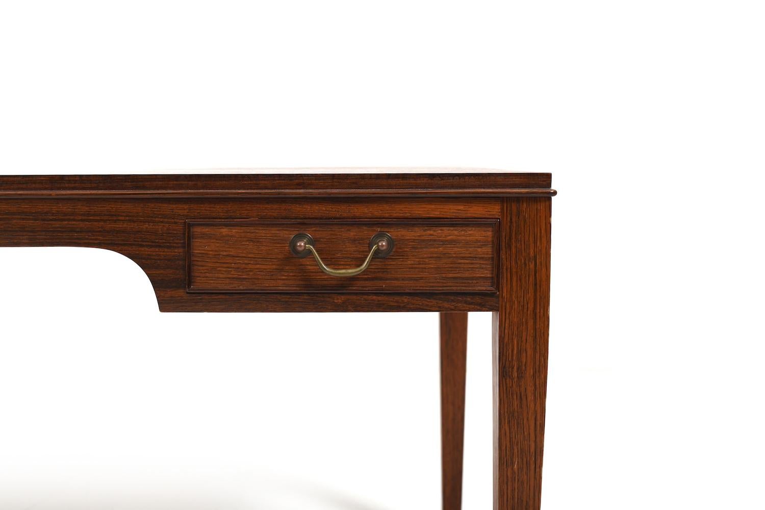 Danish Fine Sofa Table by Frits Henningsen 1940s For Sale