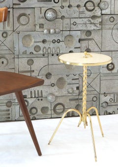 Table d'appoint en laiton massif avec plateau en onyx:: Italie