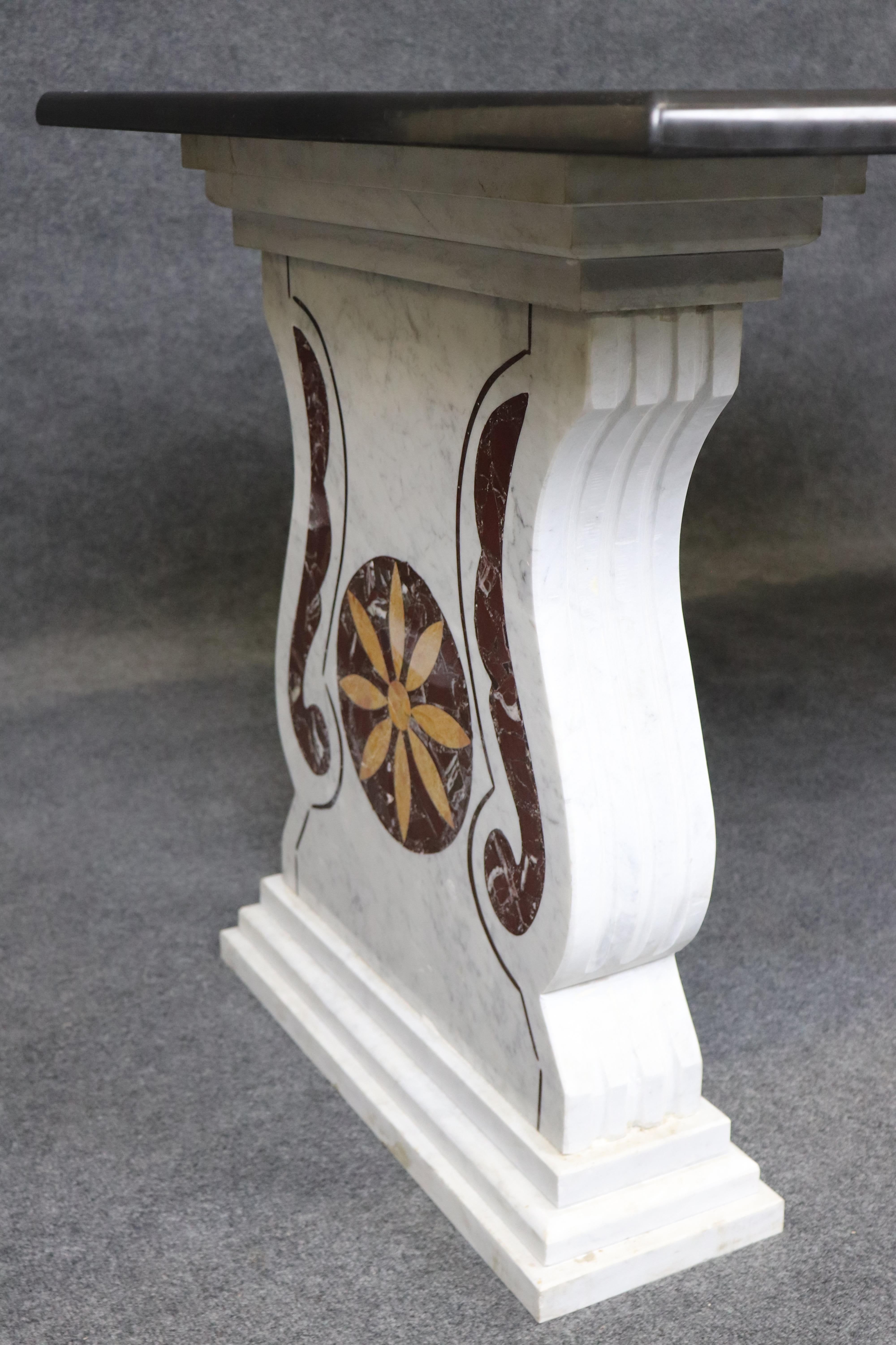 Fine Solid Marble Inlaid Pietra Dura Italian Neoclassical Dining Table en vente 4