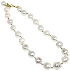 Fine South Sea Pearl Diamond 18 Karat Necklace Certified