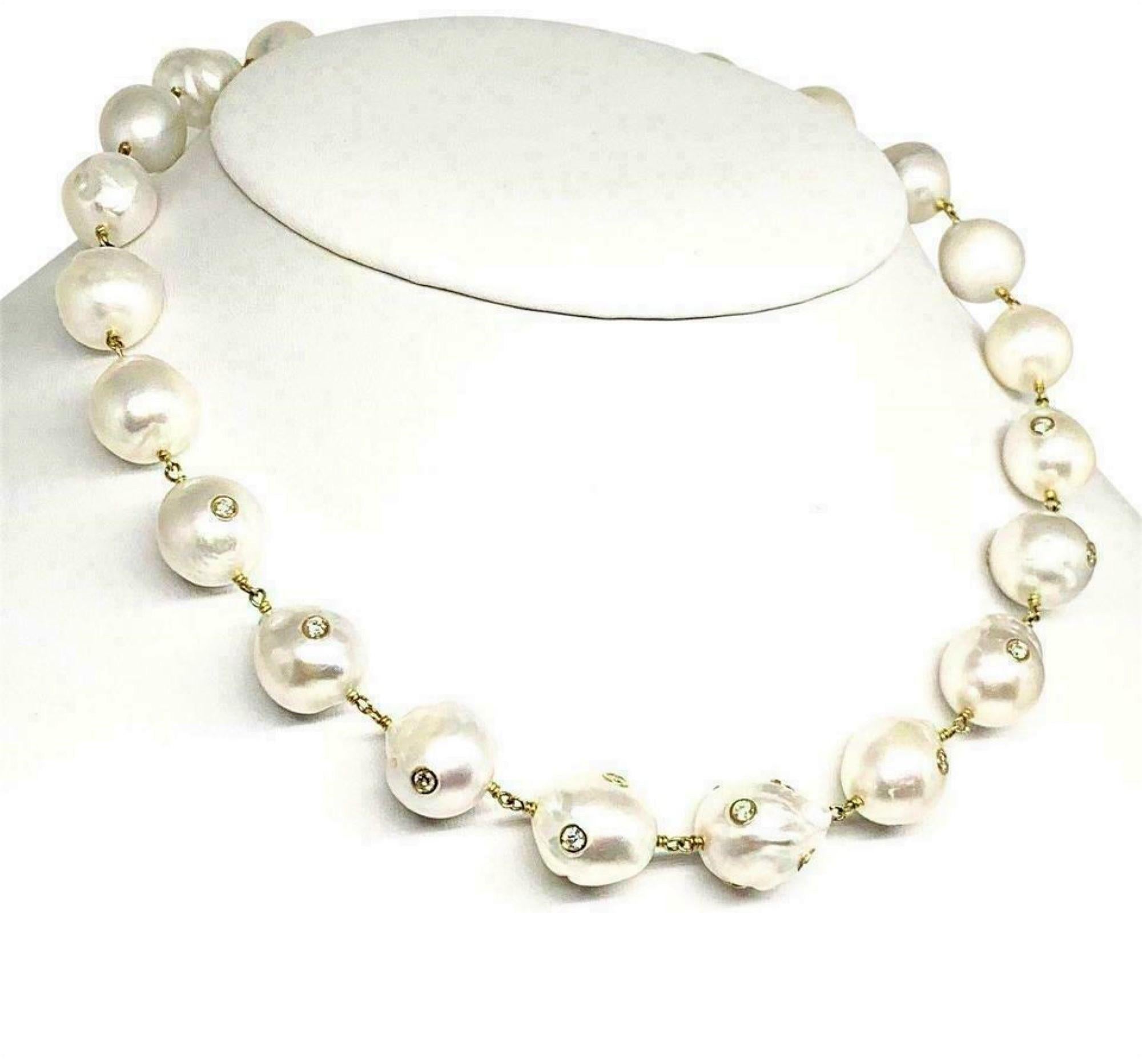 Women's Fine South Sea Pearl Diamond 18 Karat Necklace Certified For Sale