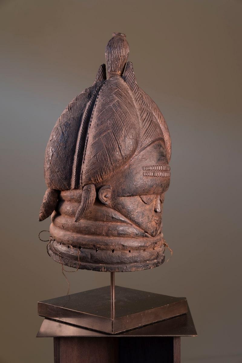 Legno Maschera fine 'Sowei'. Mende, Sierra Leone in vendita