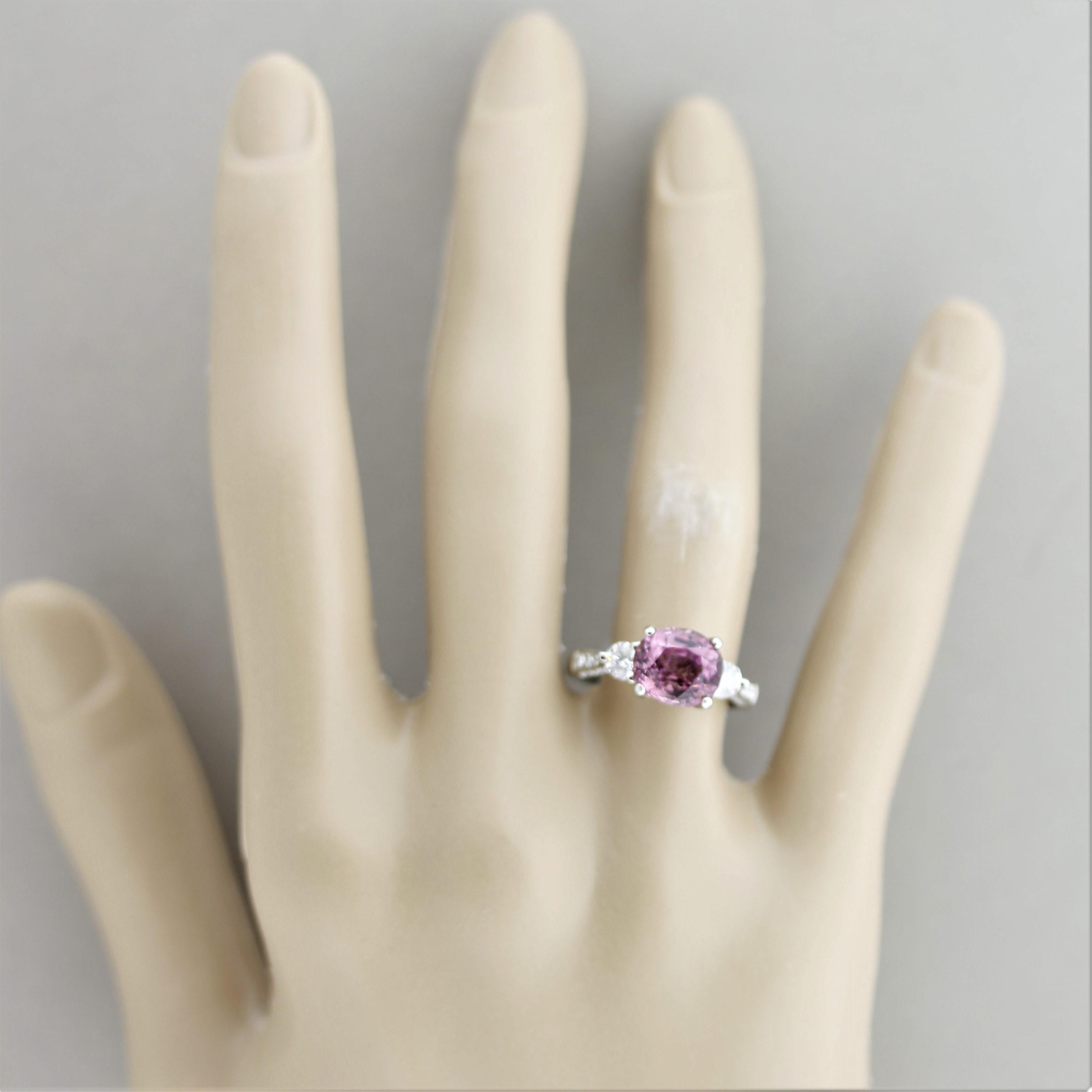 Fine Spinel Diamond Gold Ring For Sale 4