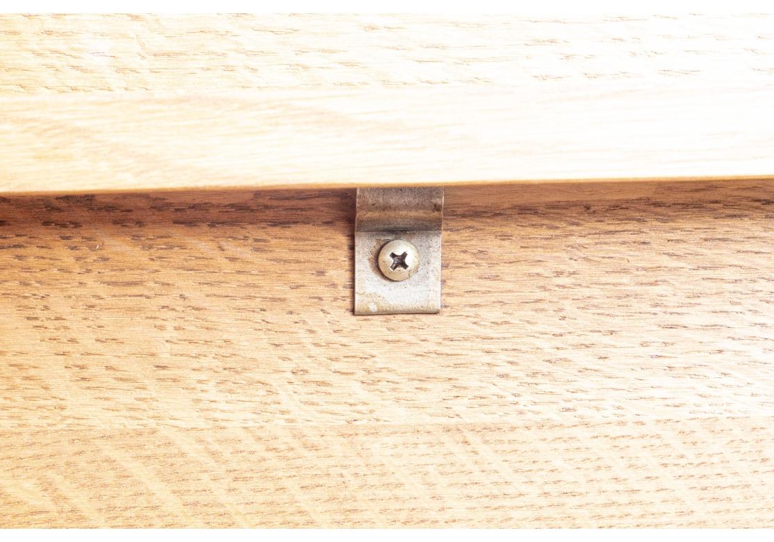Fine Stickley Oak Tavolino basso a grandi livelli in vendita 2