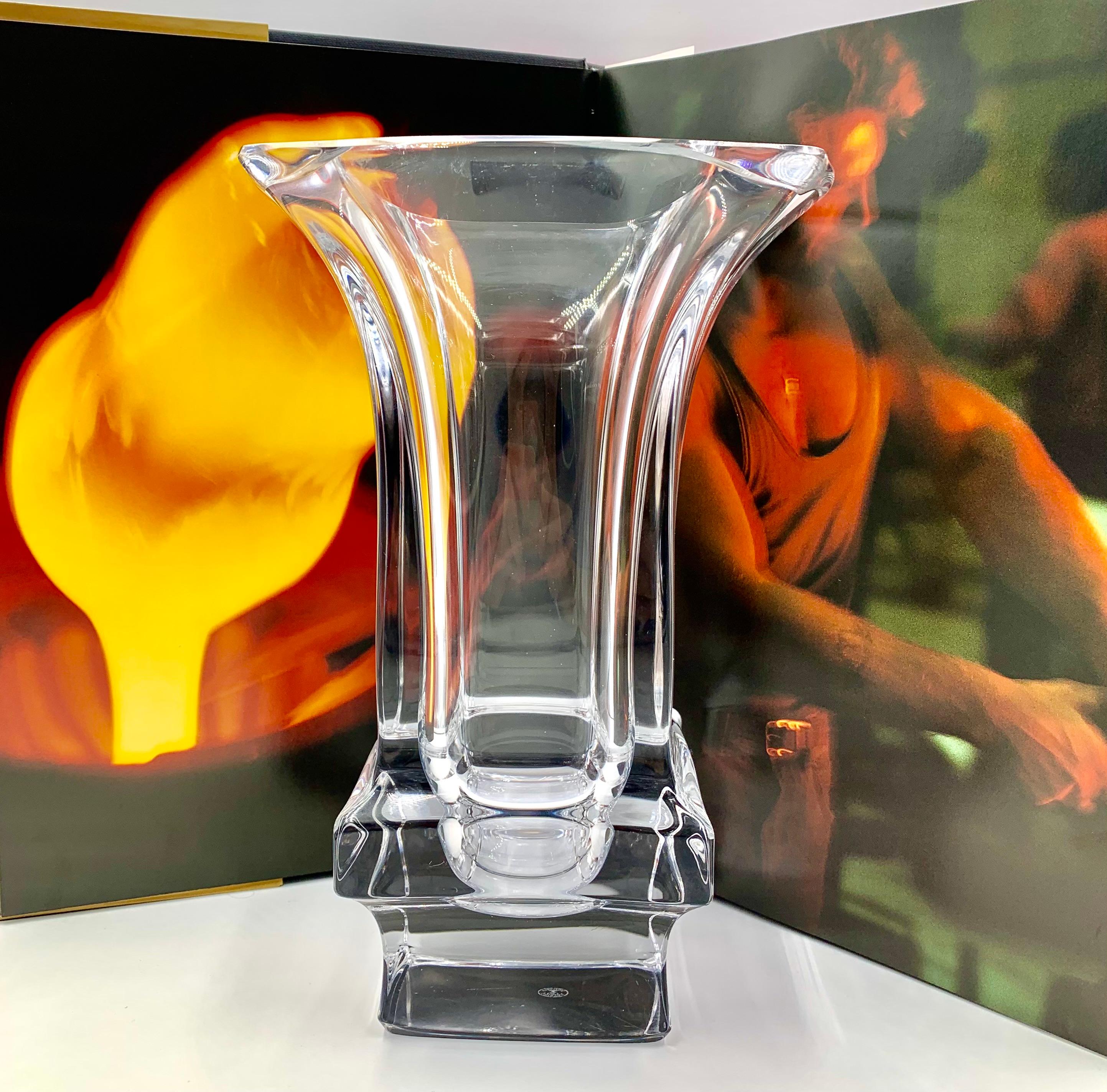 Estate Baccarat crystal rare campana form Modern Neoclassical style vase
France
21st Century
Height: 9.75 inches
Condition: Very good, near pristine
Marks: Baccarat maker's mark
Fine, substantial Baccarat crystal Modern Neoclassical style vase. Rare