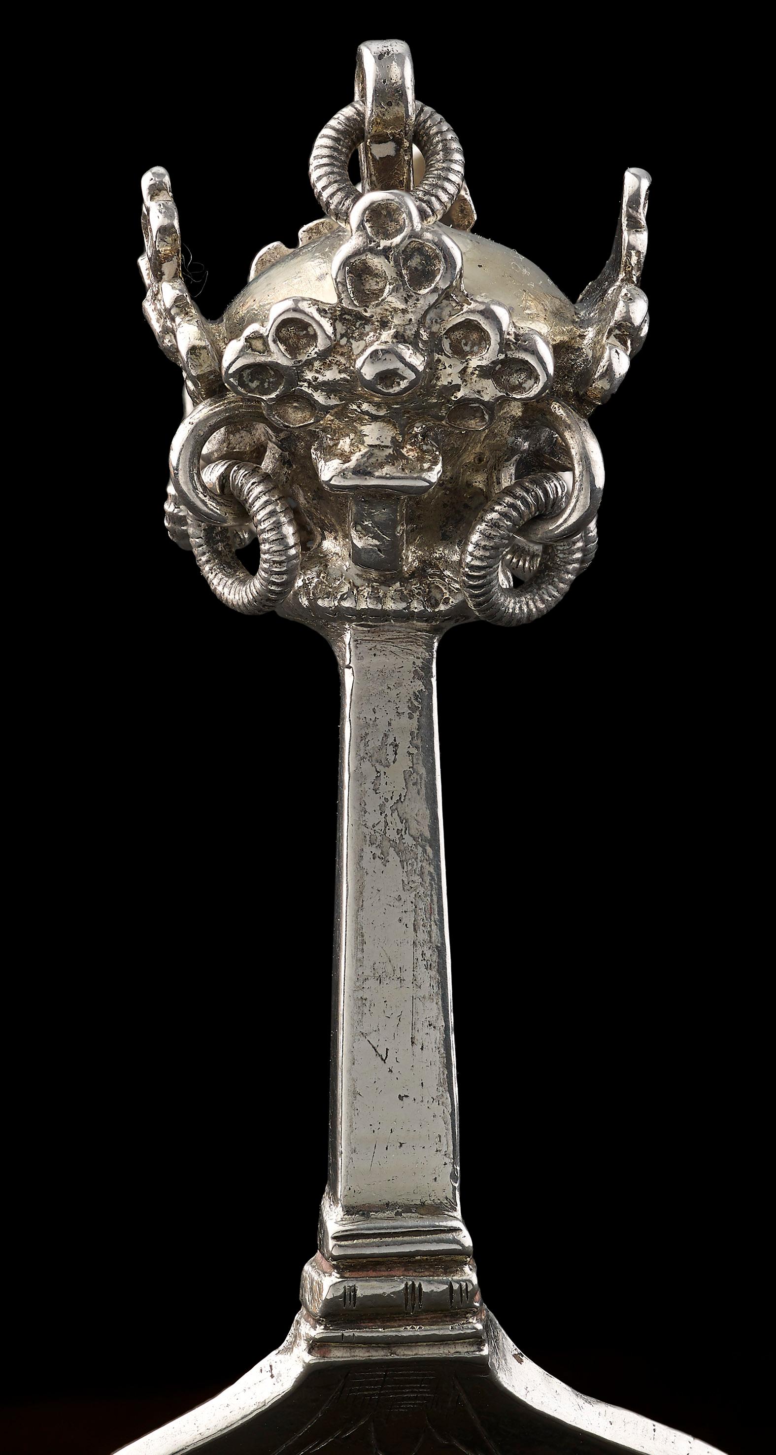 Fine Swedish 'Crown Top' Silver and Parcel Gilt Spoon, circa 1700 For Sale 1