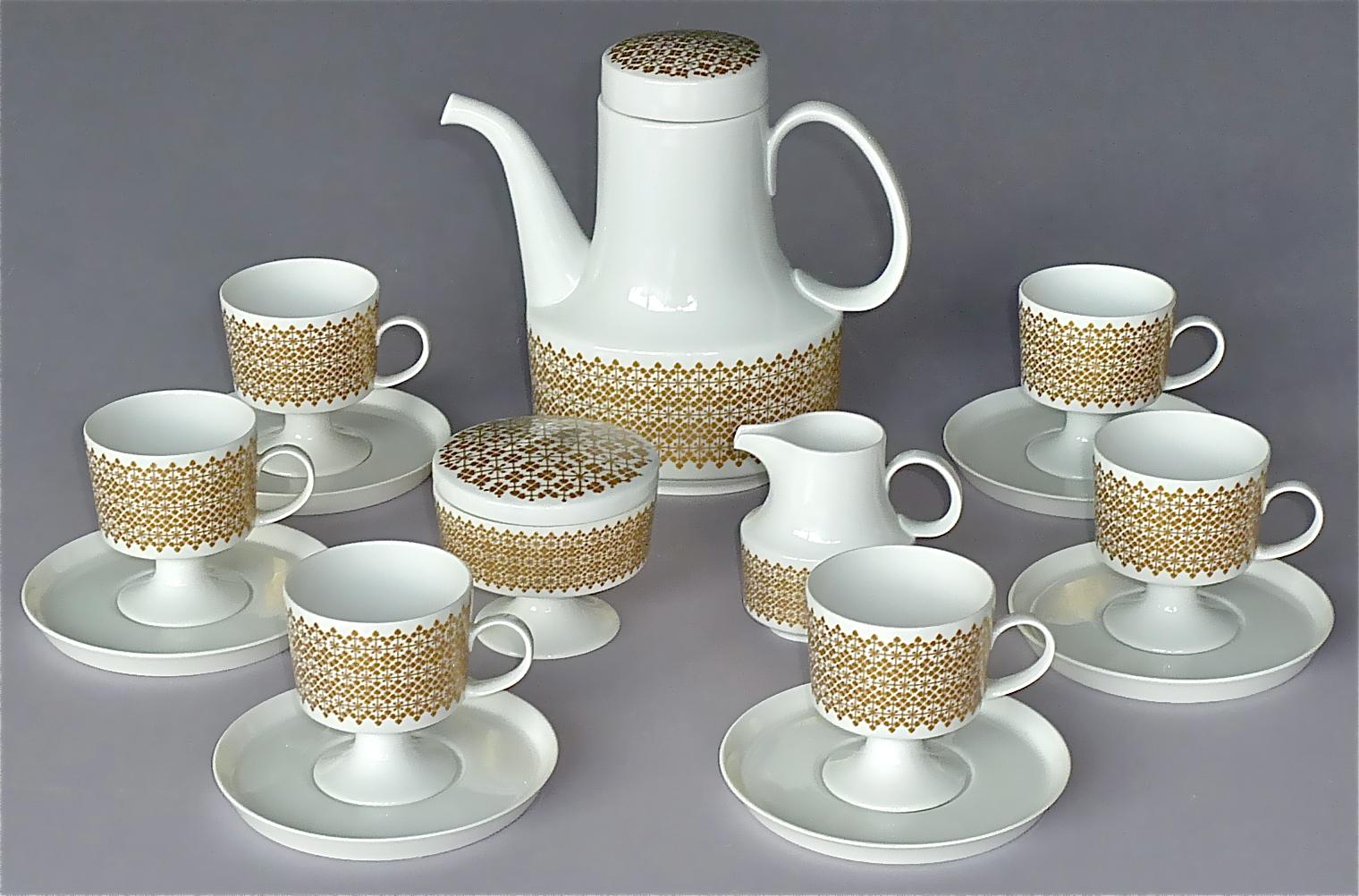 Fine and exquisite Tapio Wirkkala for Rosenthal studio-linie gilt white porcelain coffee tea or espresso set for 6 persons, Germany around 1960s to 1970s. This set belongs to the cabinet pieces so rarely or never used it stays in very good to