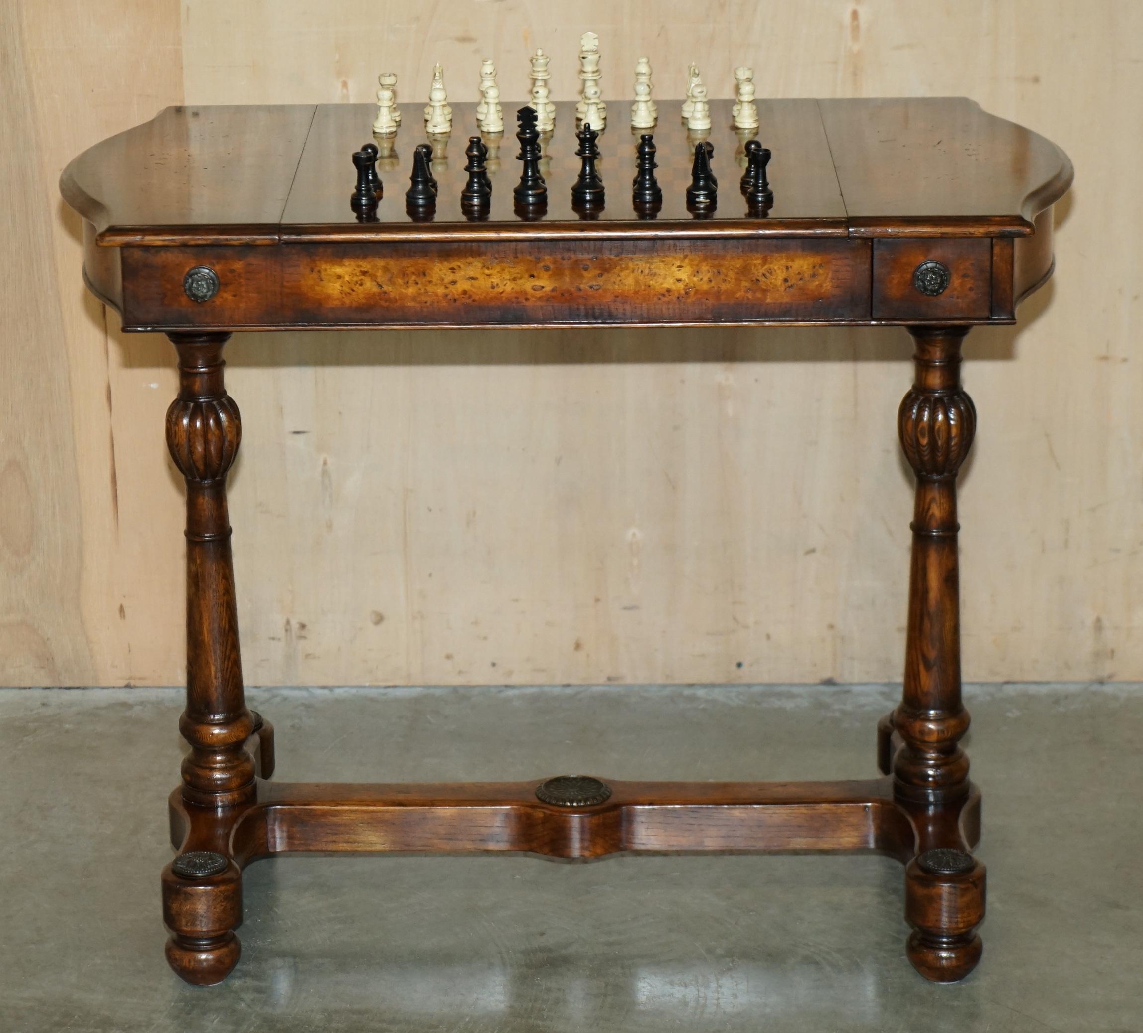 FiNE THEODORE ALEXANDER BURR WALNUT & LEATHER CHESS BACKGAMMON CARDS GAMES TABLE For Sale 11