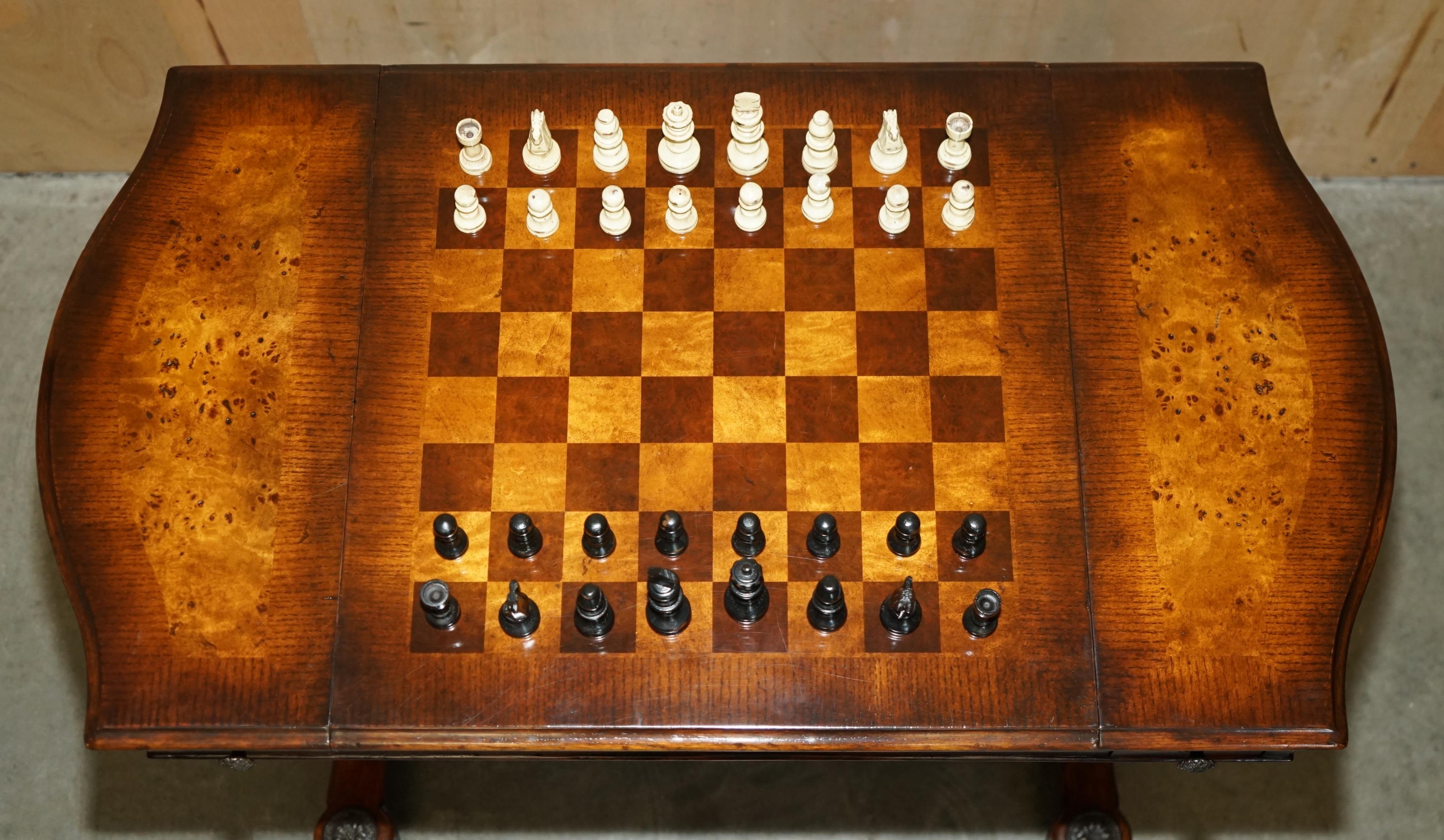 FiNE THEODORE ALEXANDER BURR WALNUT & LEATHER CHESS BACKGAMMON CARDS GAMES TABLE For Sale 12