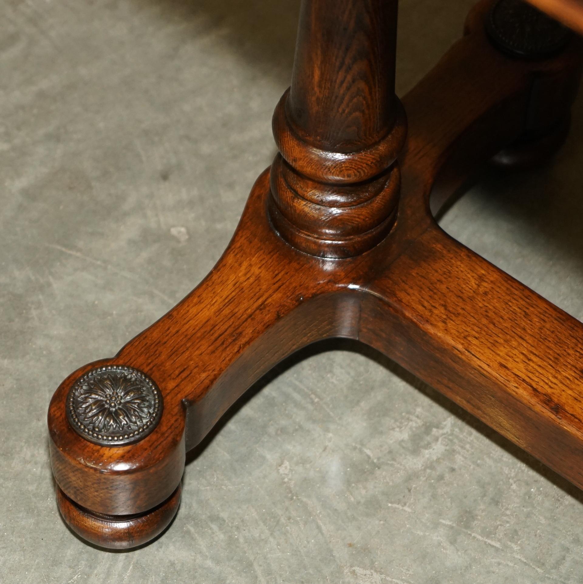 Hand-Crafted FiNE THEODORE ALEXANDER BURR WALNUT & LEATHER CHESS BACKGAMMON CARDS GAMES TABLE For Sale