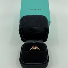 Fine Tiffany & Co. Vivid Red Ruby & Diamond Flower 18k Yellow Gold Cluster Ring