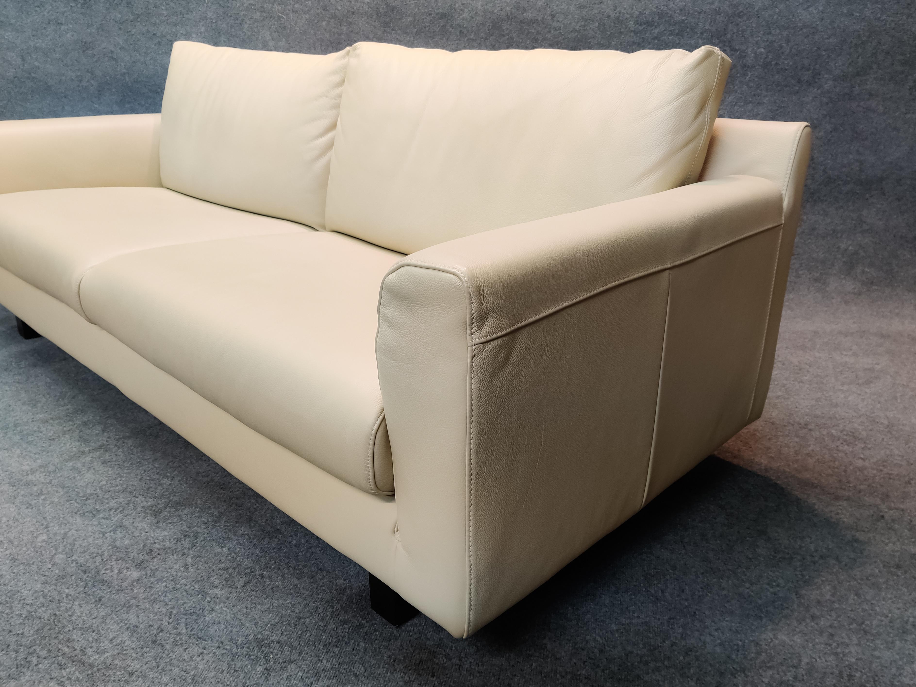 Post-Modern & Sleek Fine Top-Grain Off-White Leather Sofa by Nicoletti of Italy 1