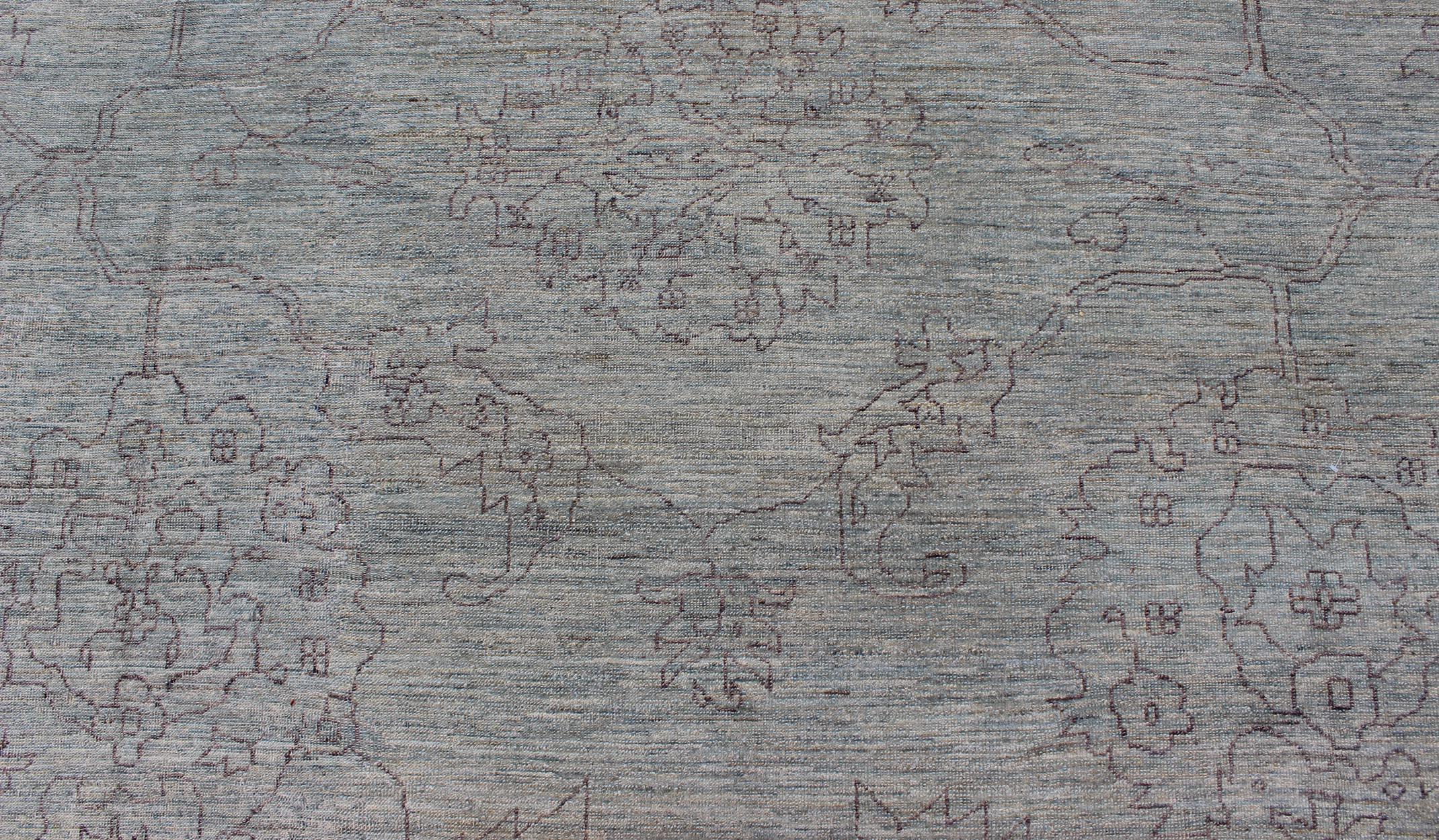 Keivan Woven Arts Angora Oushak Rug in antique Texture & Light Tones 12'2 x 15'1 For Sale 2