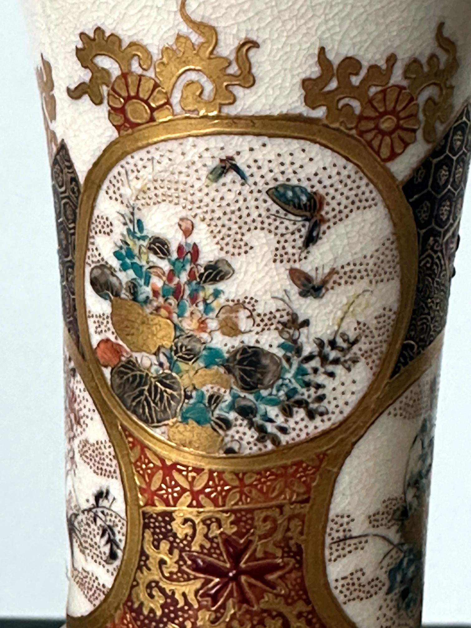 Fine Trumpet Satsuma Vase by Taizan Yohei For Sale 3
