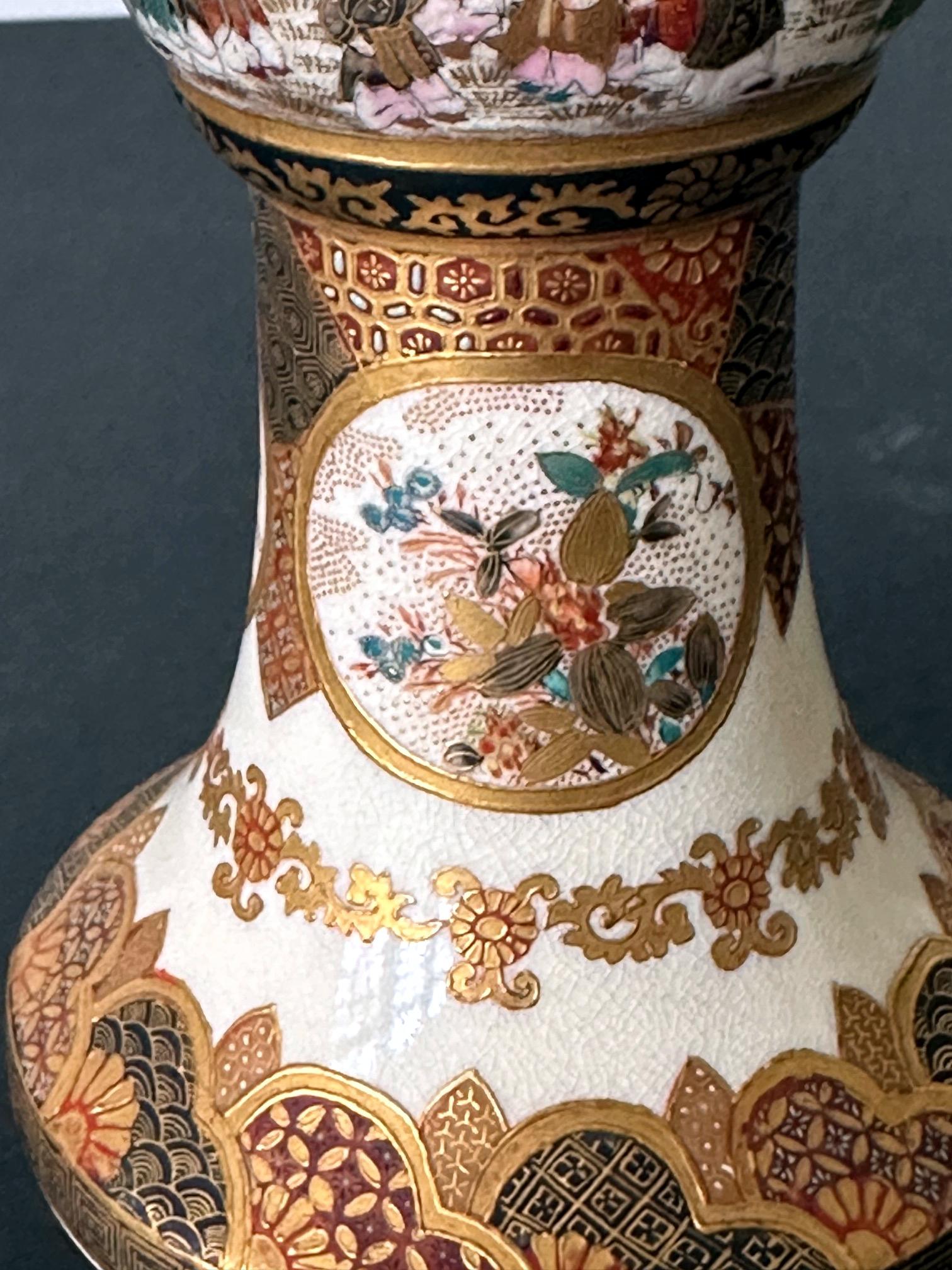 Fine Trumpet Satsuma Vase by Taizan Yohei For Sale 10