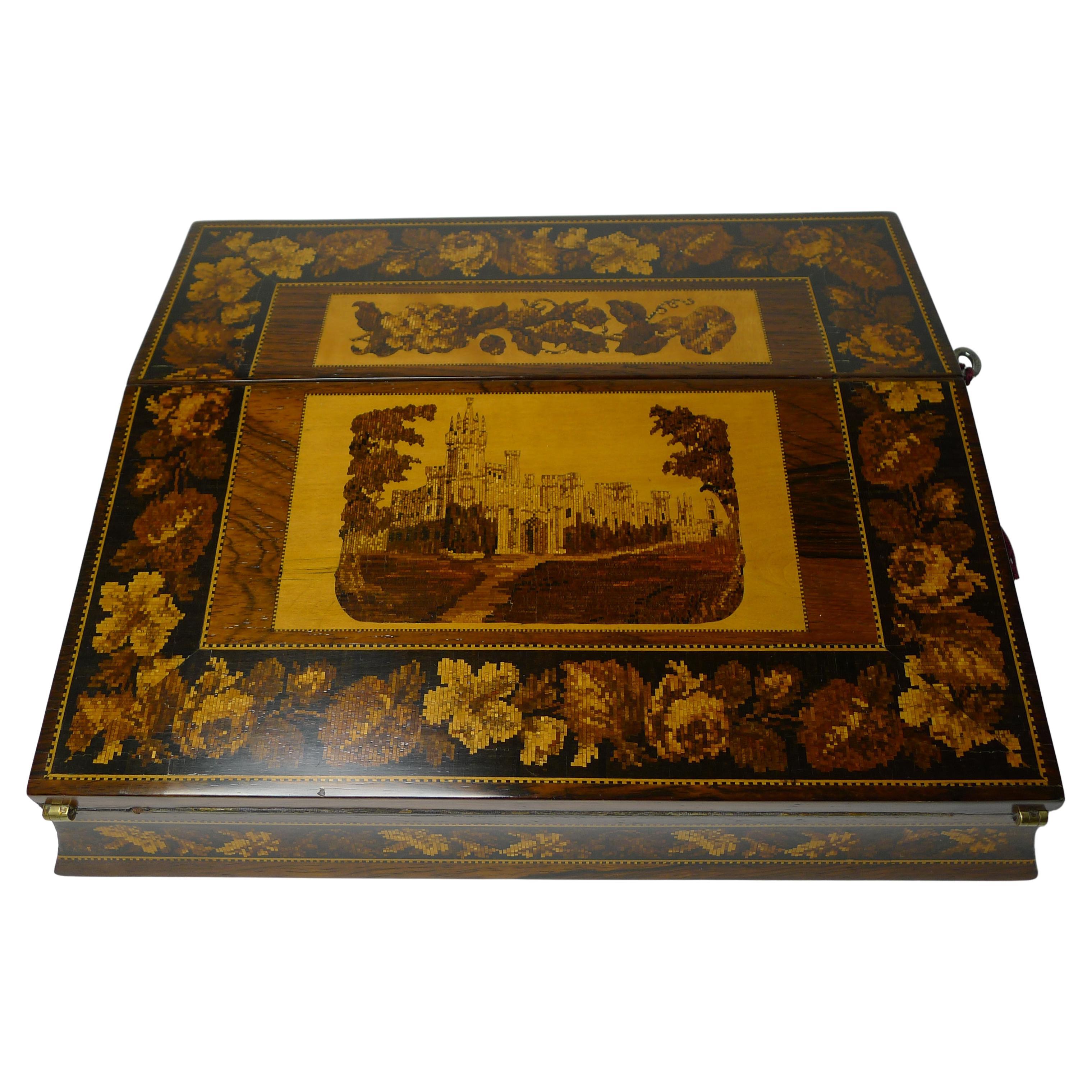 Scatola da scrittura o scrivania in Fine Tunbridge Ware, Castello di Eridge, circa 1870