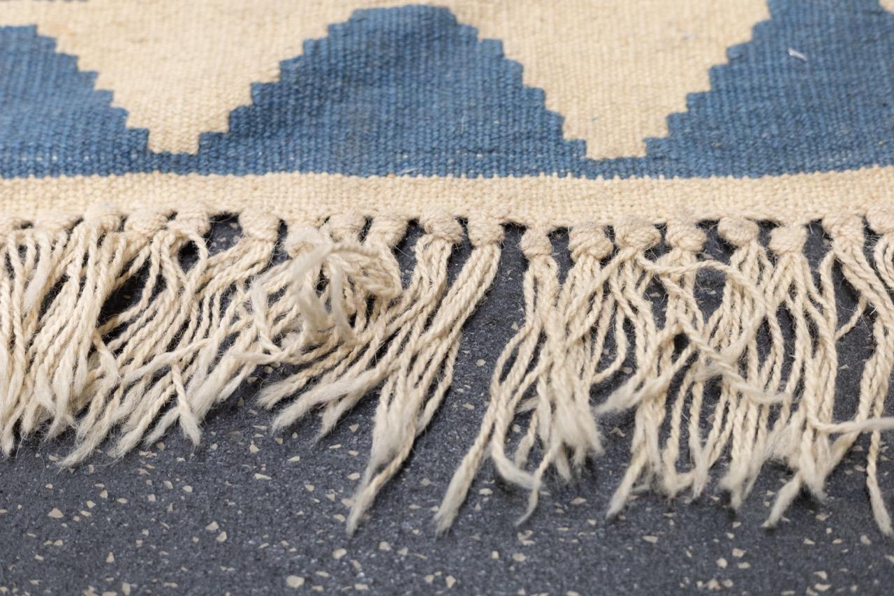 Feiner türkischer Stammes-Kilim Flachgewebe-Wollteppich 2'11