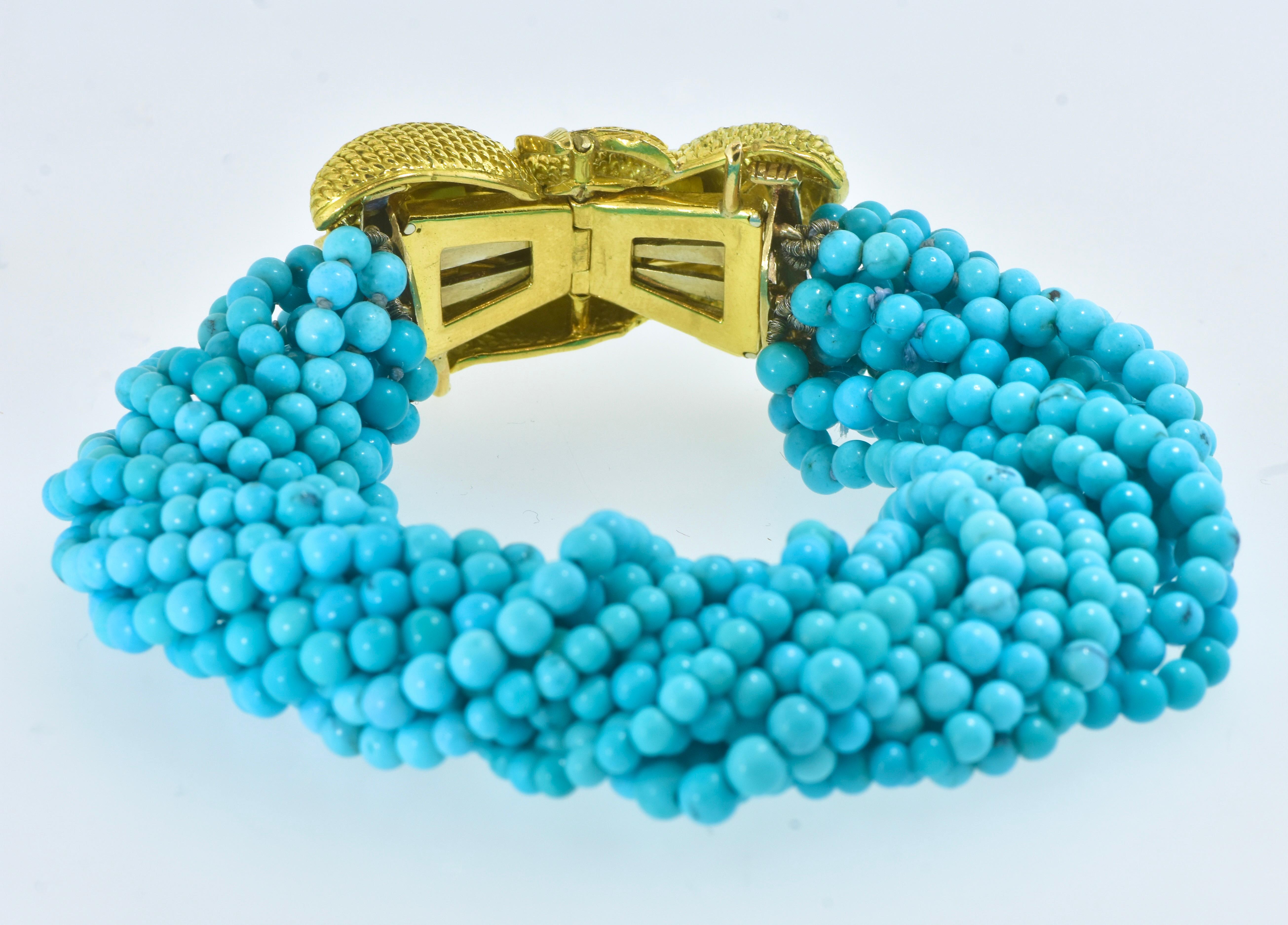 Fine Turquoise Bead Torsade Bracelet Centering an 18K High Relief Clasp, c. 1965 For Sale 5