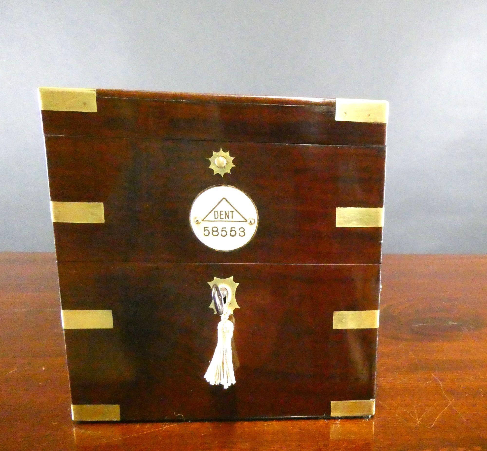 Fine Two Day Marine Chronometer by Dent, London. No58553 For Sale 4