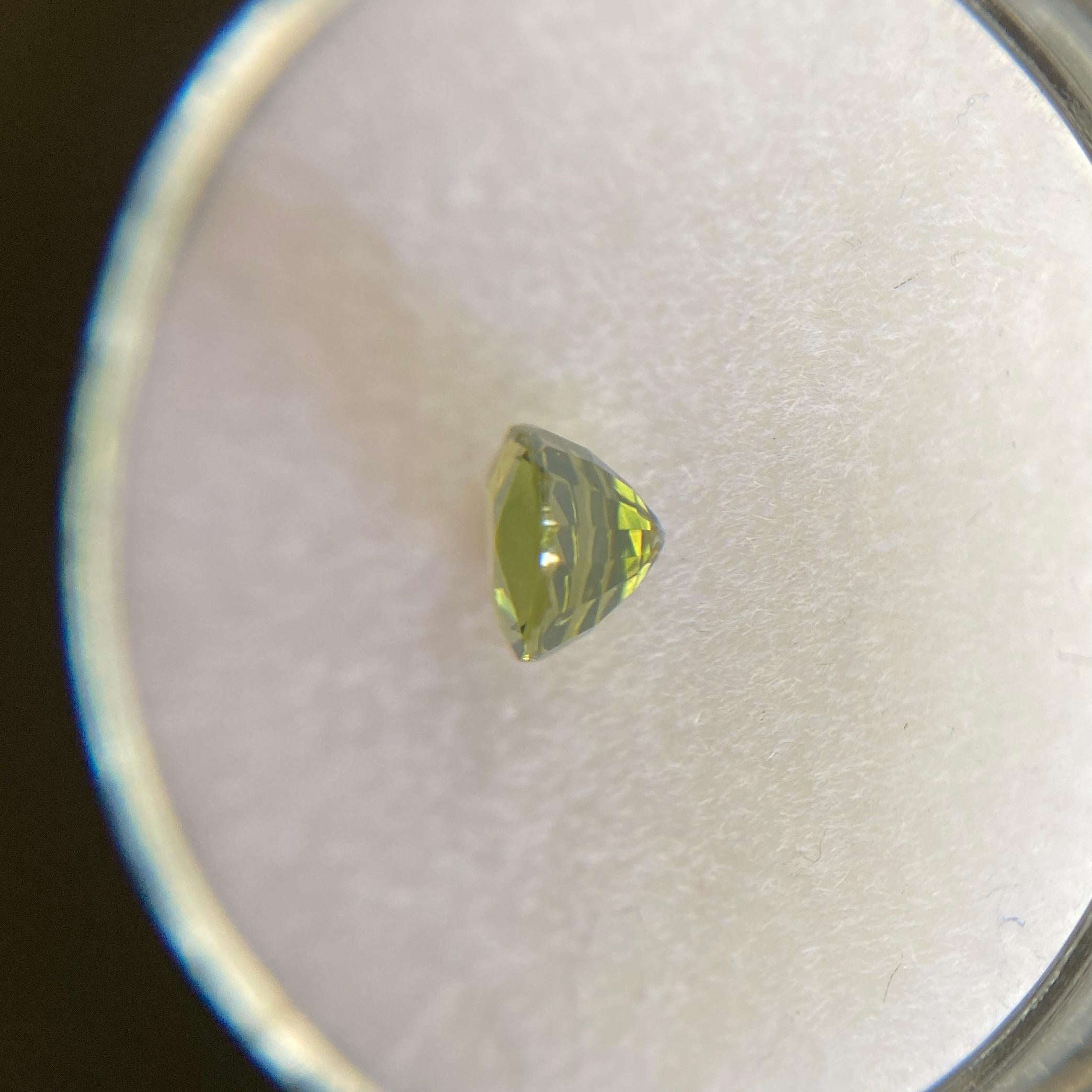 Fine Unique Australian 0.76ct Untreated Yellow Green Sapphire Pear Cut For Sale 5