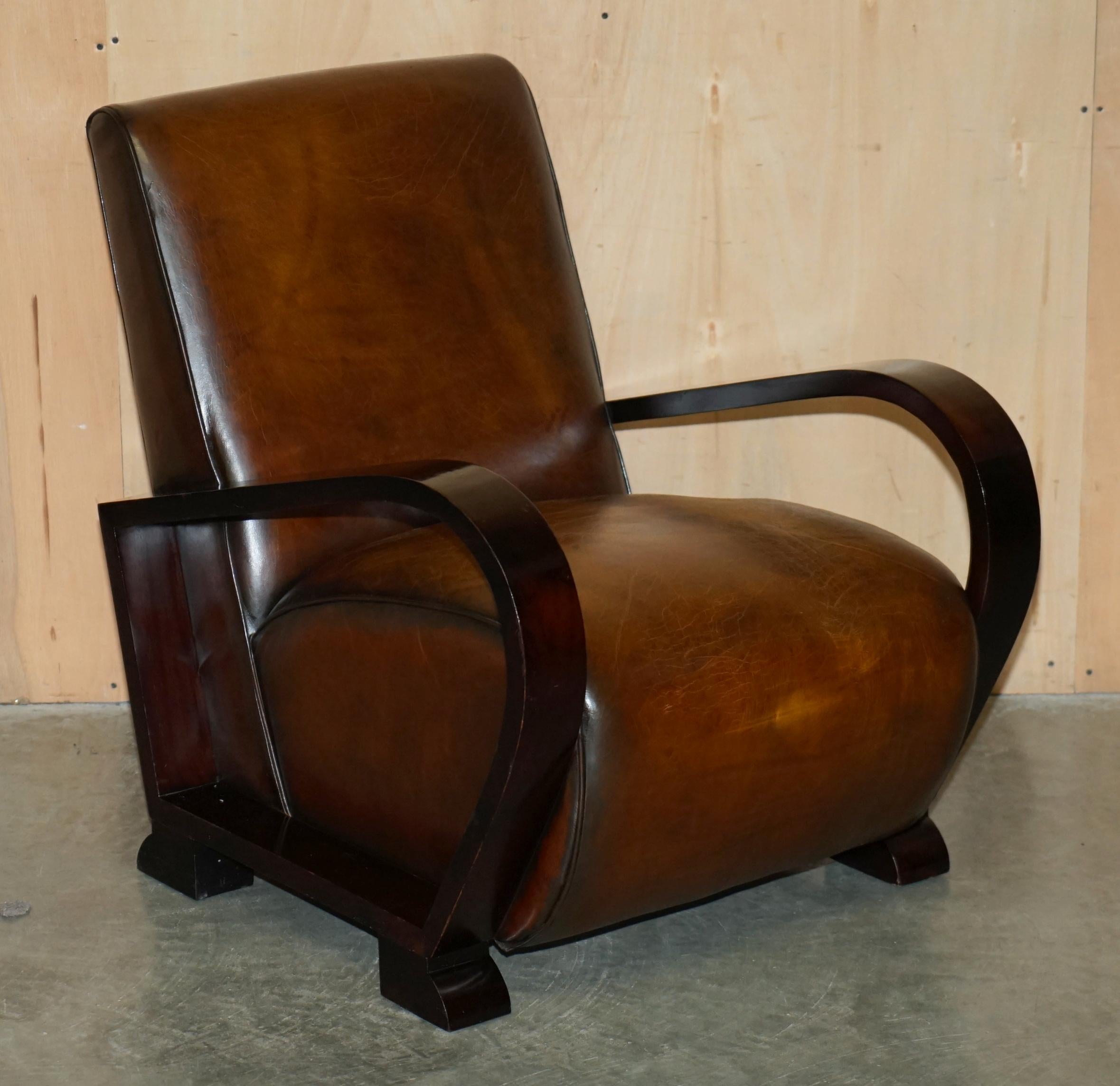 UN PAIO FINE E UNICO DI POLTRONE CLUB ART DECO COMPLETAMENTE RISTRUTTURATE IN PELLE MARRONE DI CIGAR in vendita 6