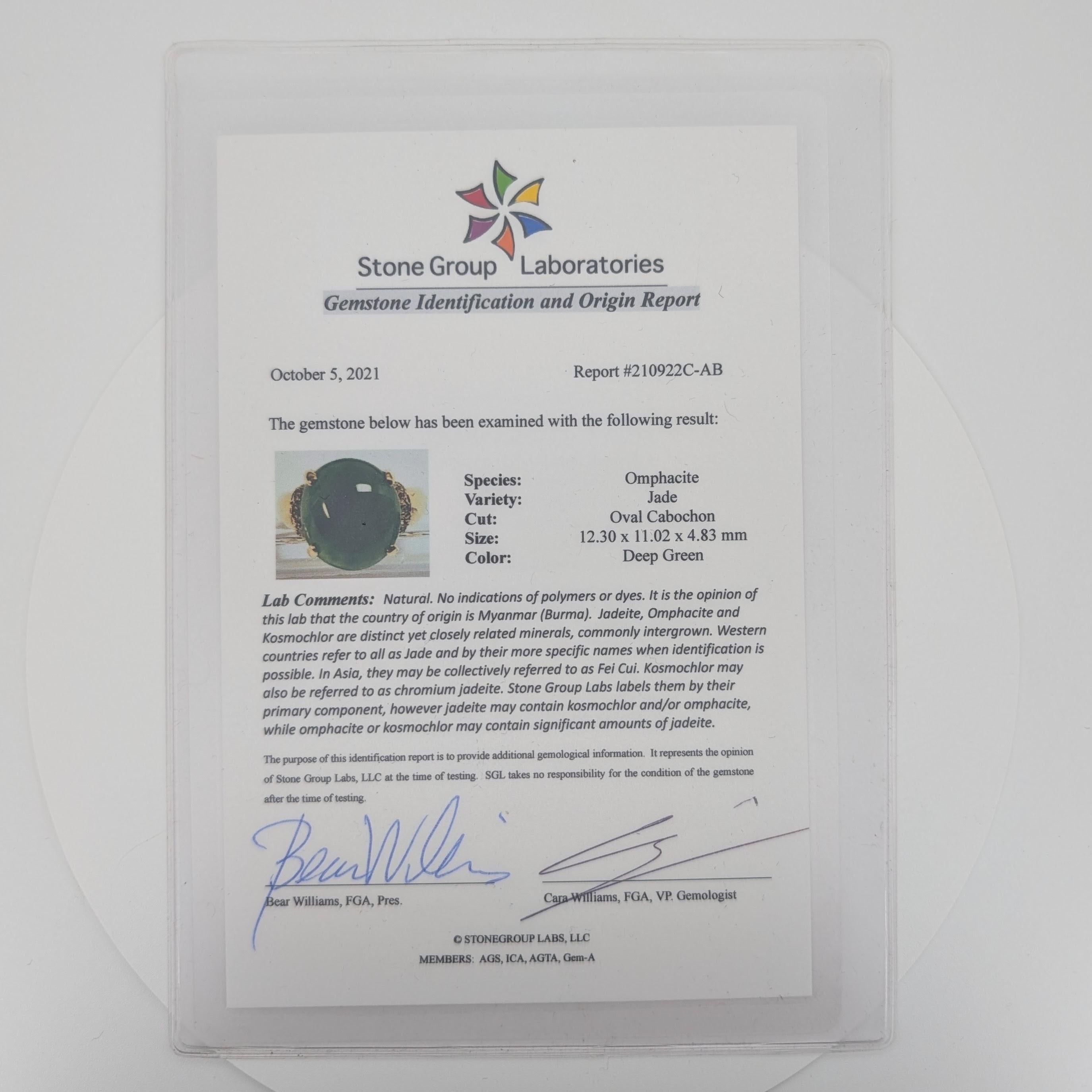 Feiner unbehandelter Omphakit Cui Fei Jade Cabochon Ring mit Diamanten, 10K Gold im Angebot 7