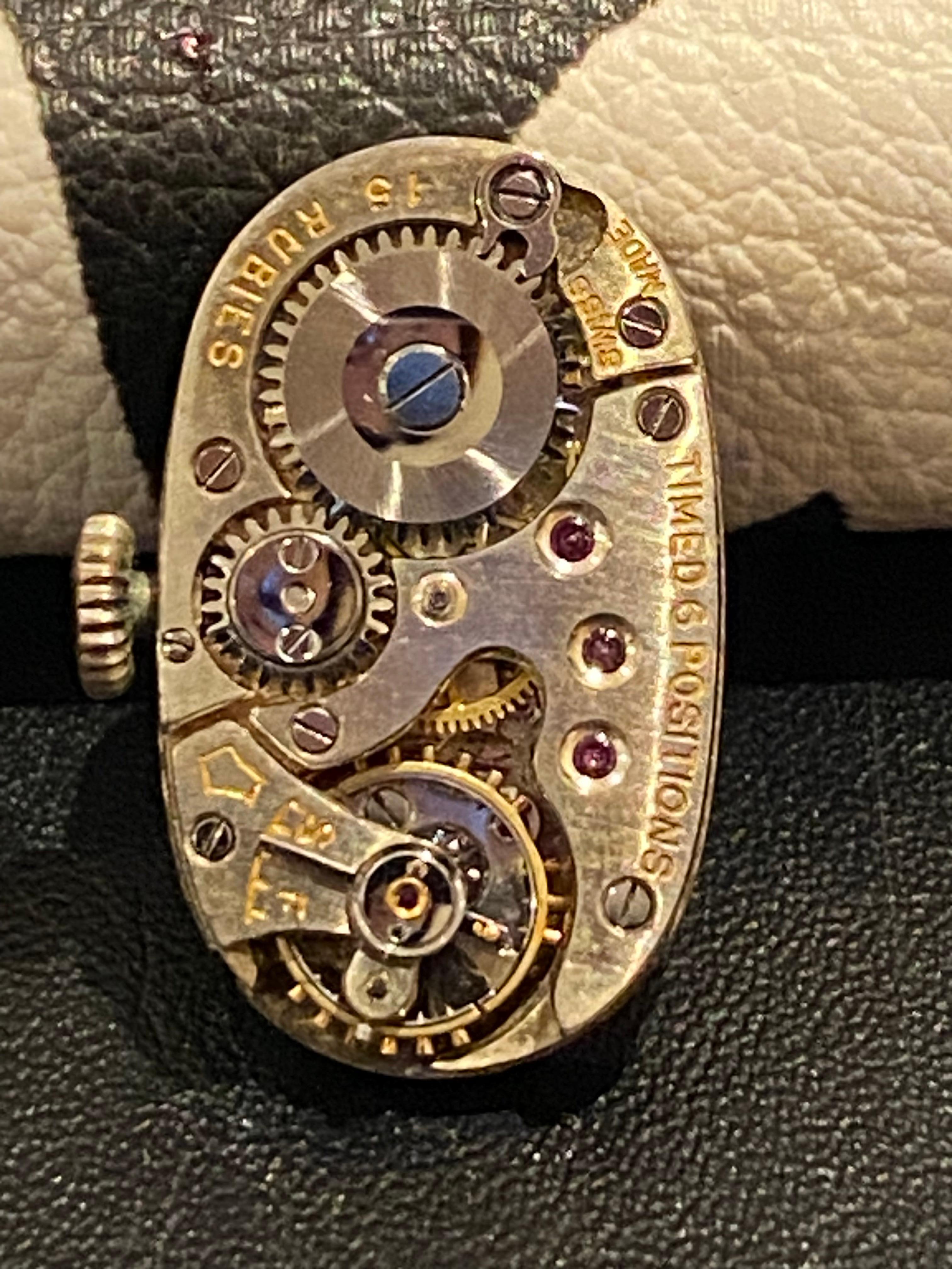 Seltene Art-Deco Rolex 18K Gold-, Diamant-, Saphir-Cocktail-Damenuhr von Fine & V Rare & V im Angebot 3