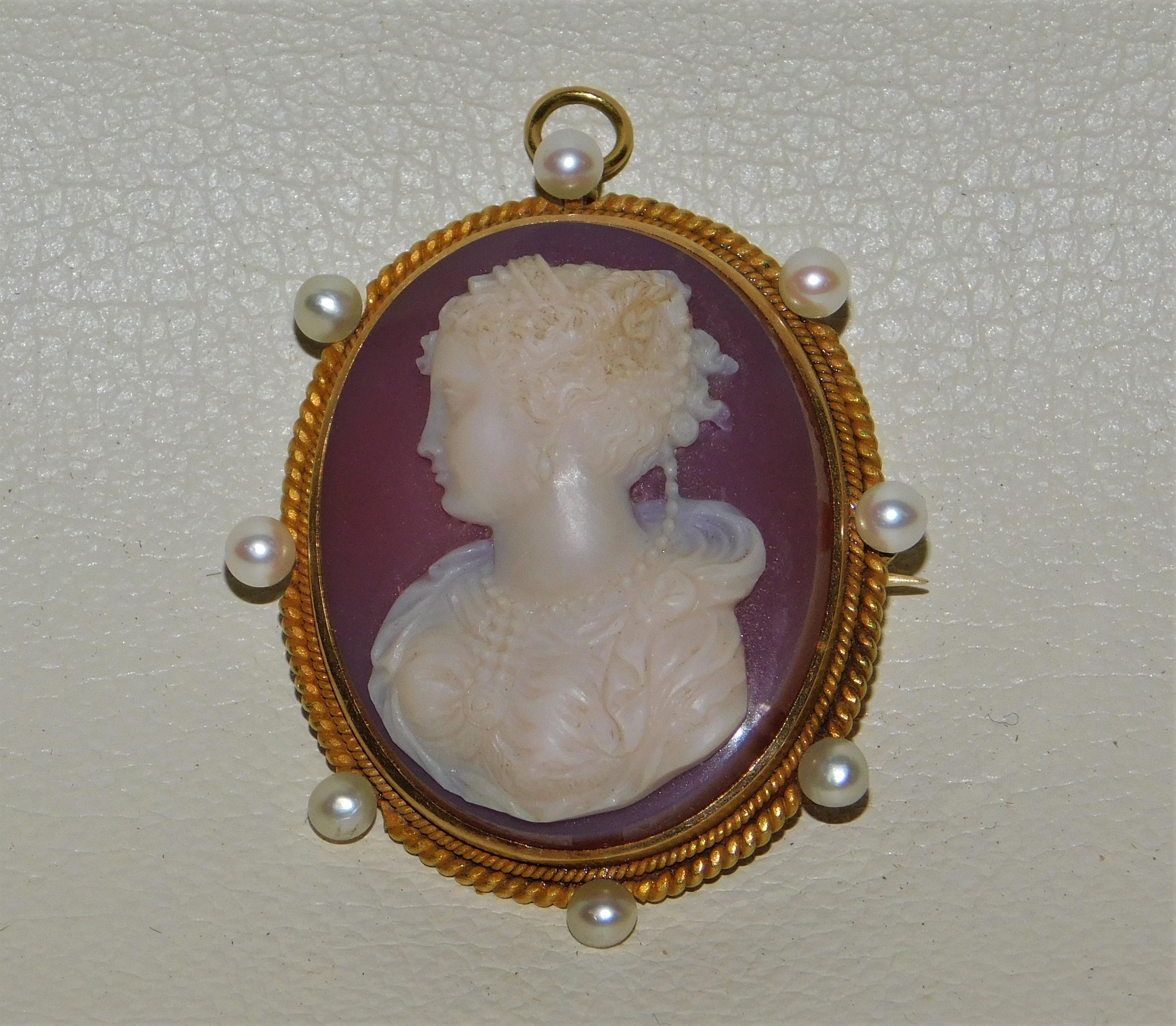 Fine Victorian 14K Gold and Pearls Hand Carved Cameo Brooch/Necklace Pendant   2