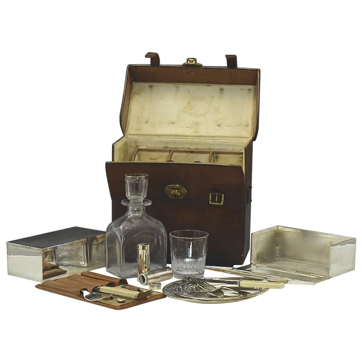 Fine Victorian 19th Century Leather Picnic Set by Thornhill