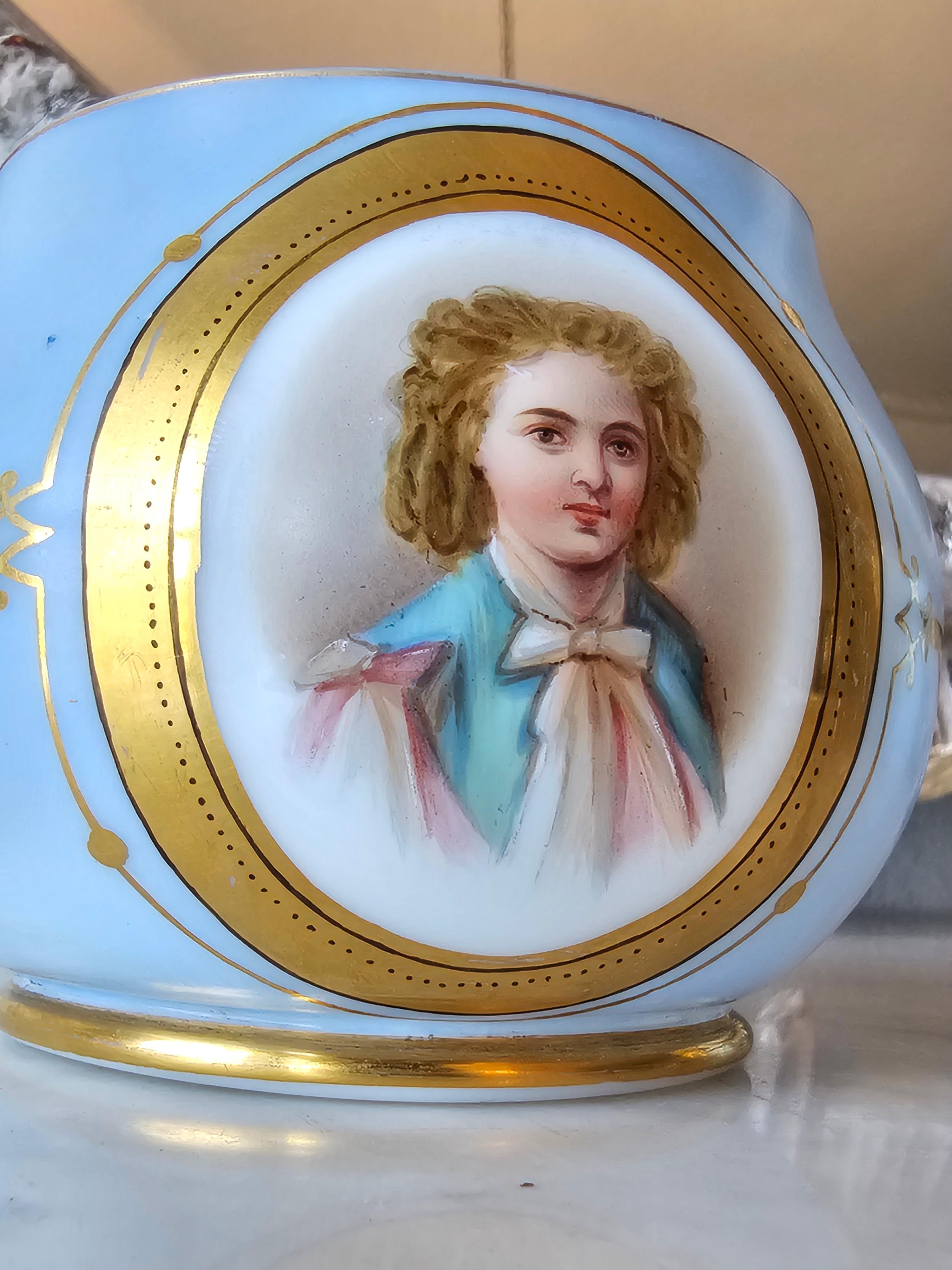 European Fine Victorian Blue Opaline Glass Antique Dresser Cachepot Table Bowl For Sale