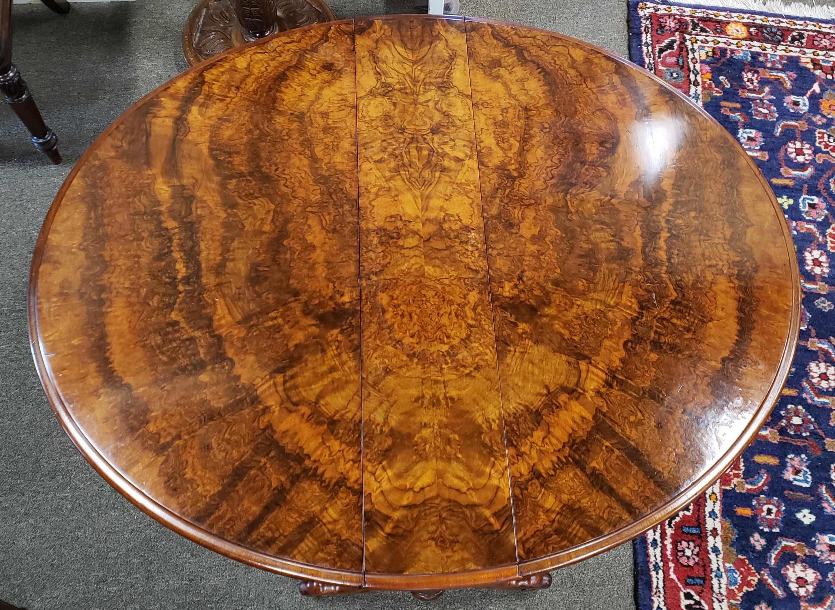 Fine Victorian Burl Walnut Sutherland Table For Sale 4