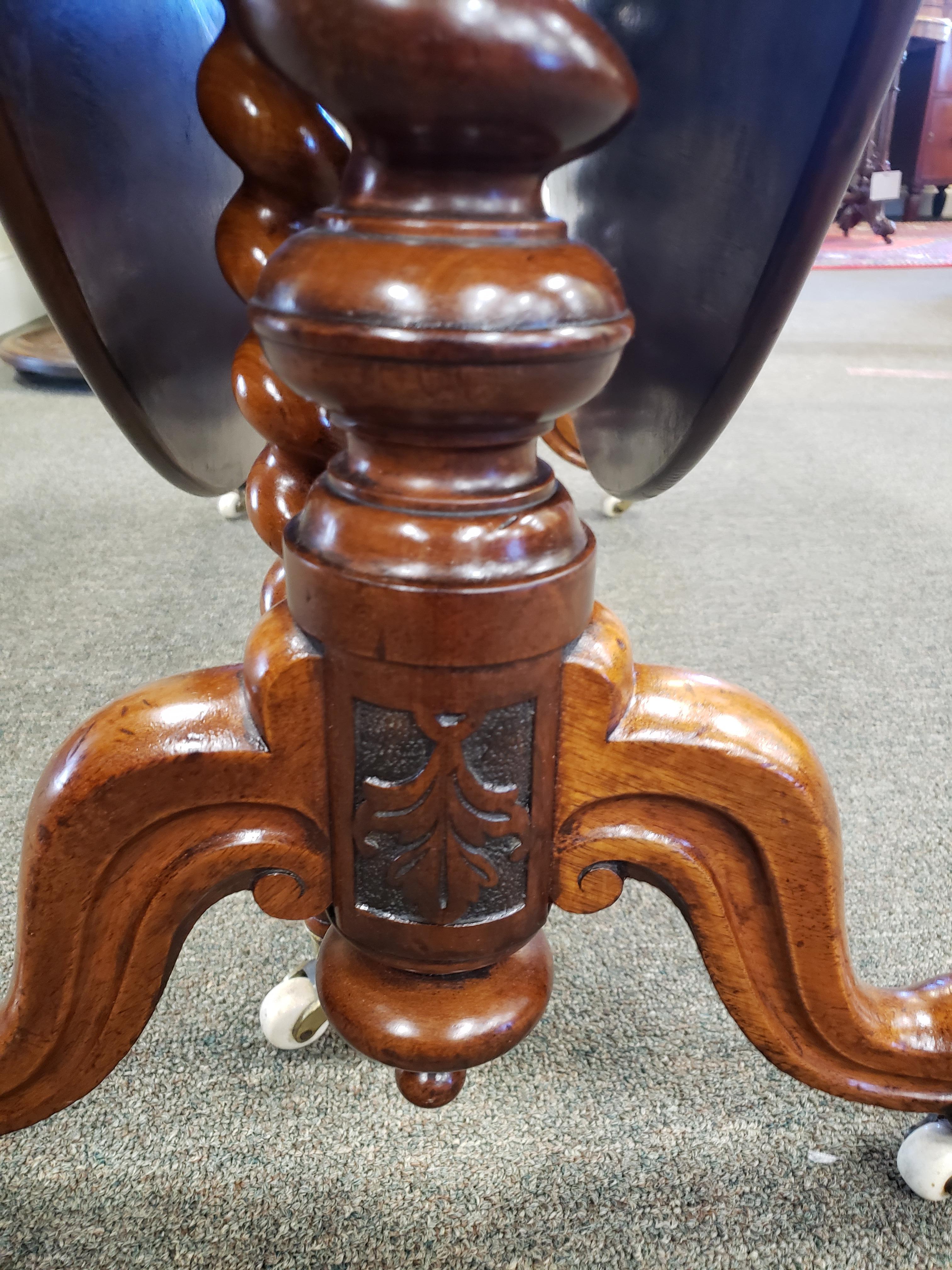 English Fine Victorian Burl Walnut Sutherland Table For Sale