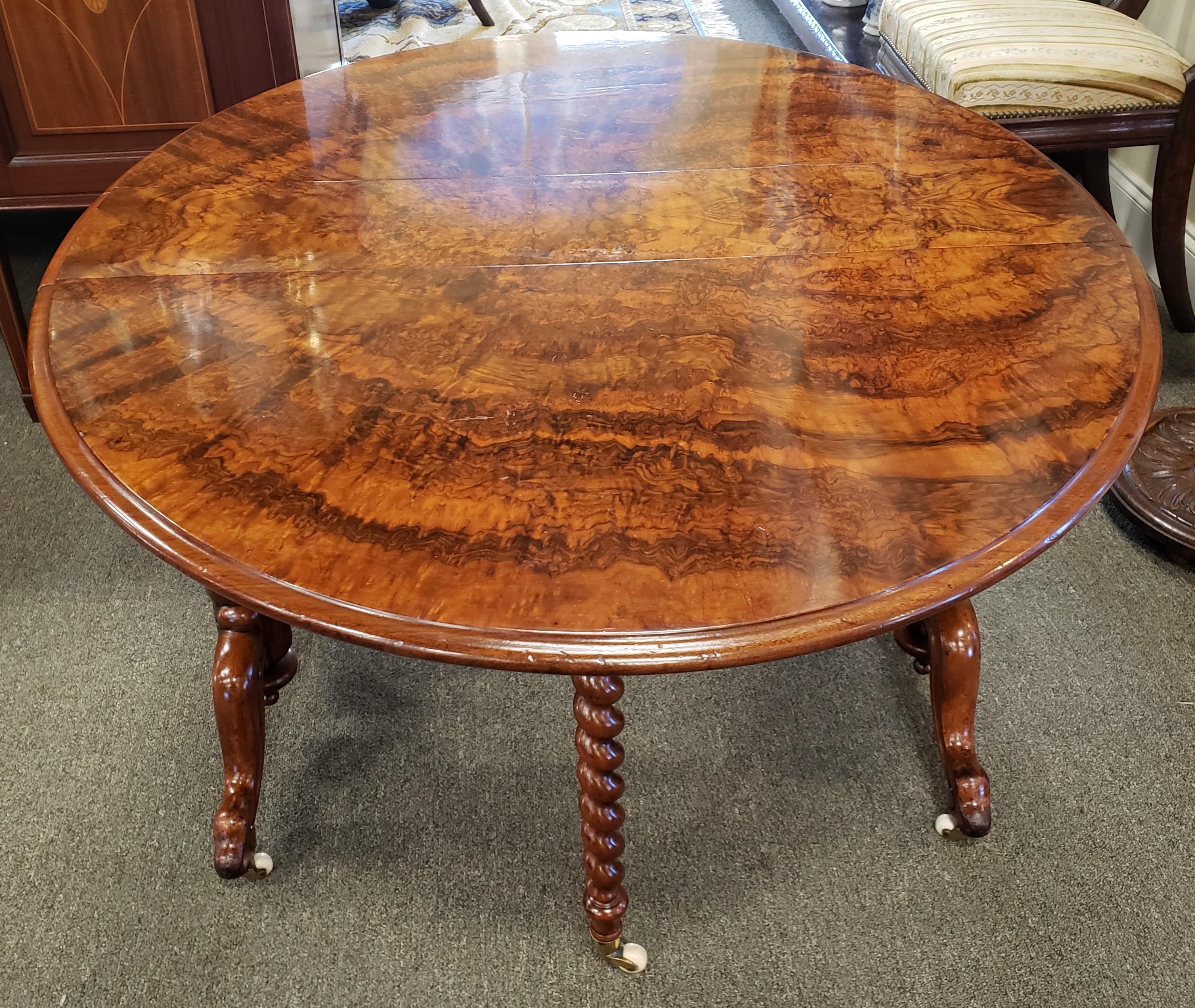 Fine Victorian Burl Walnut Sutherland Table For Sale 1
