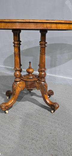 Fine Victorian Burr Walnut Inlaid Centre Table