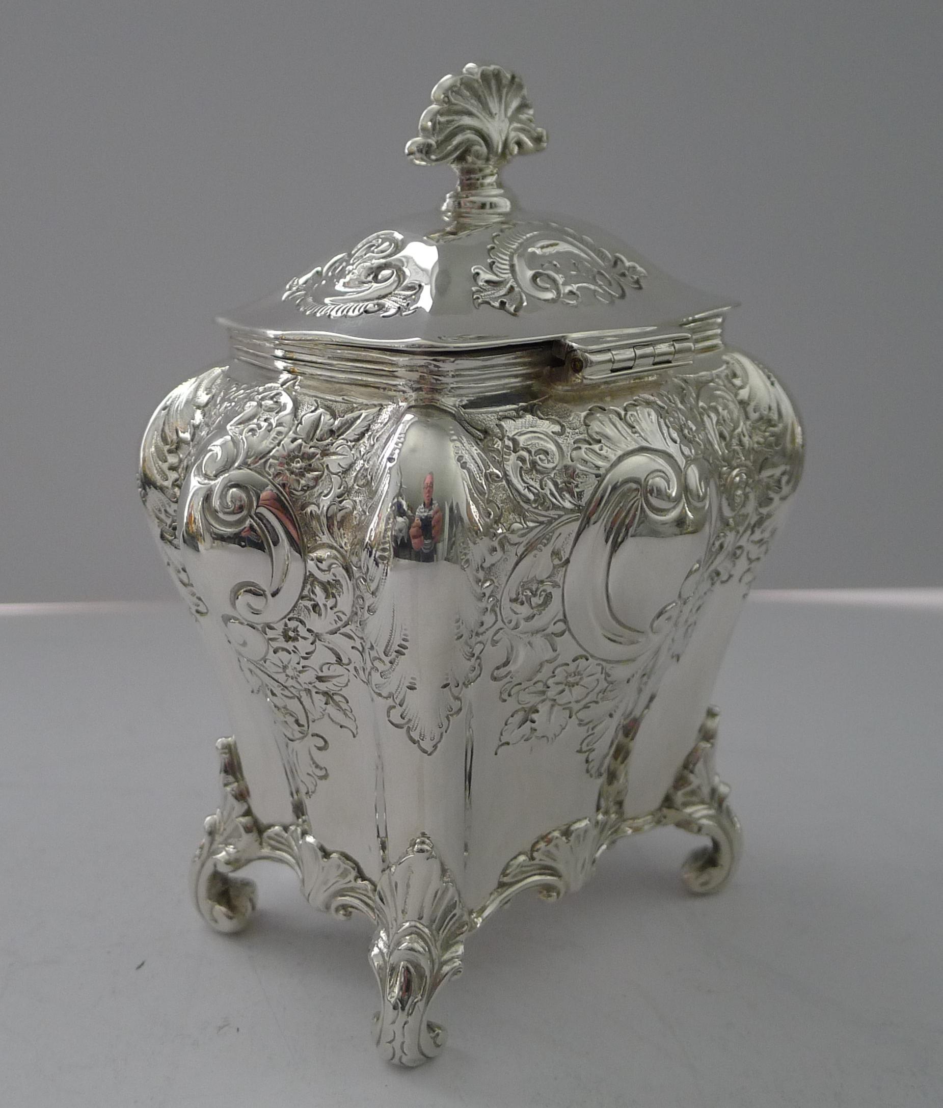 Feine viktorianische Englisch massiv / Sterling Silber Tea Caddy - 1896 im Angebot 4