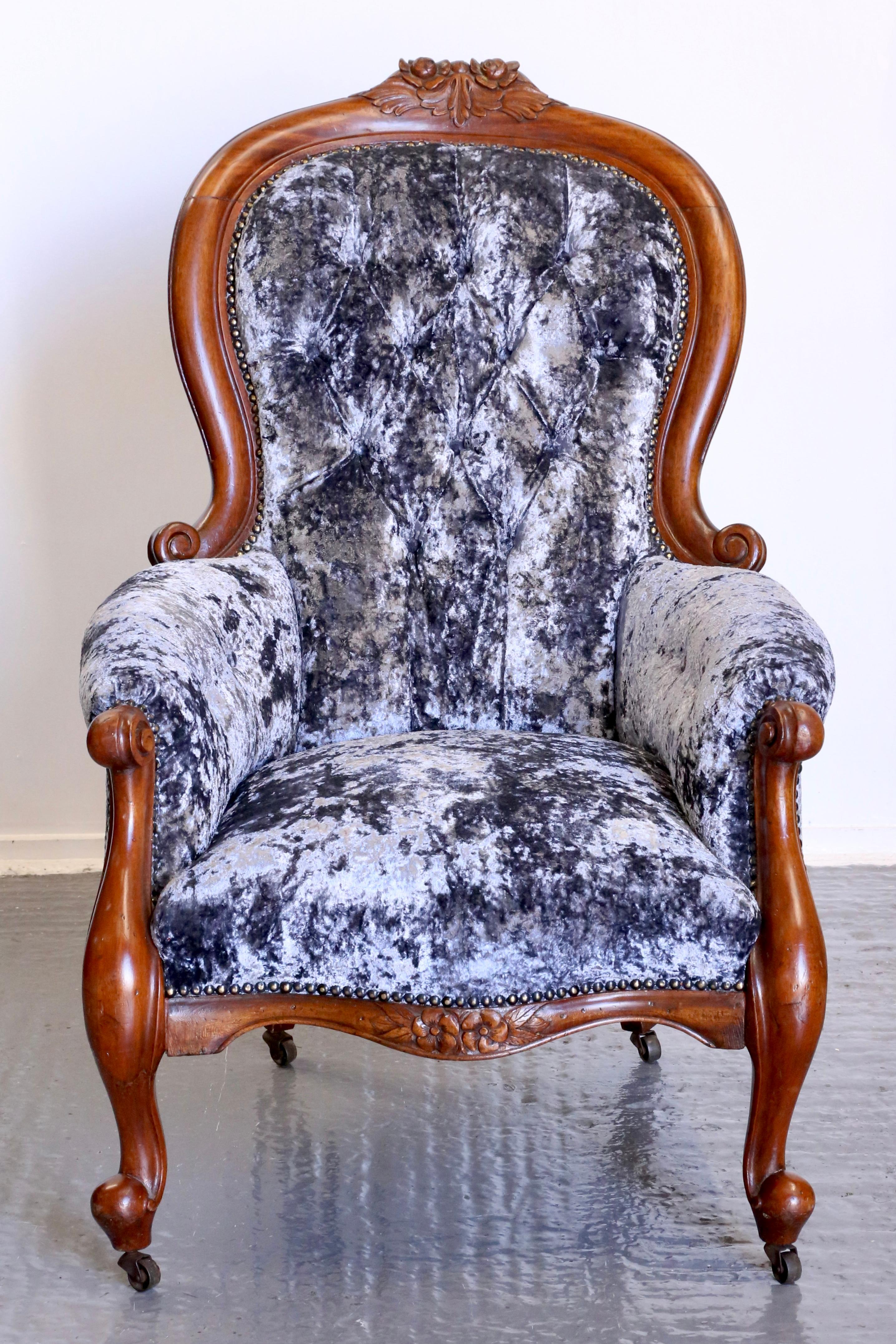 Fine Victorian Mahogany Button Crushed Velvet Scroll Frame Armchair For Sale 7