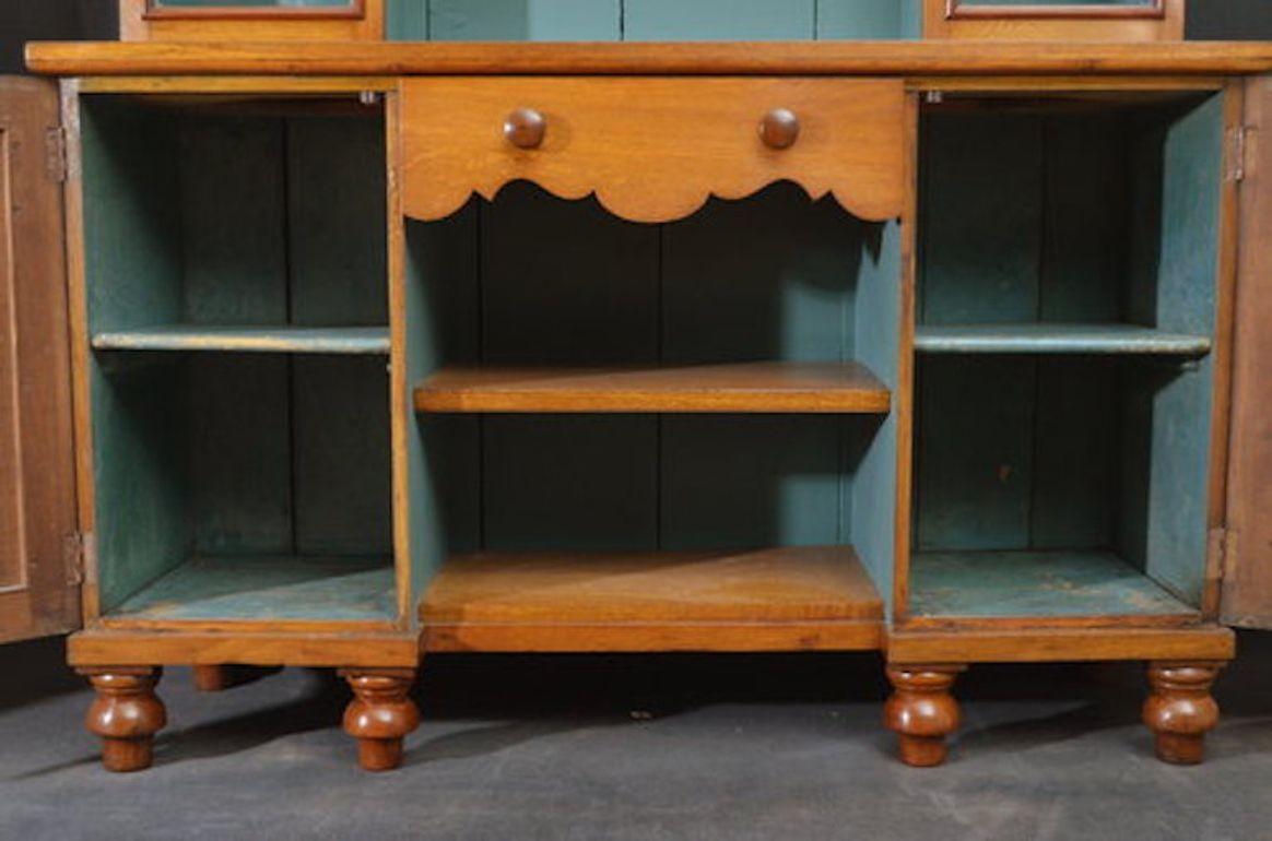 Fine Victorian Oak Dresser For Sale 2