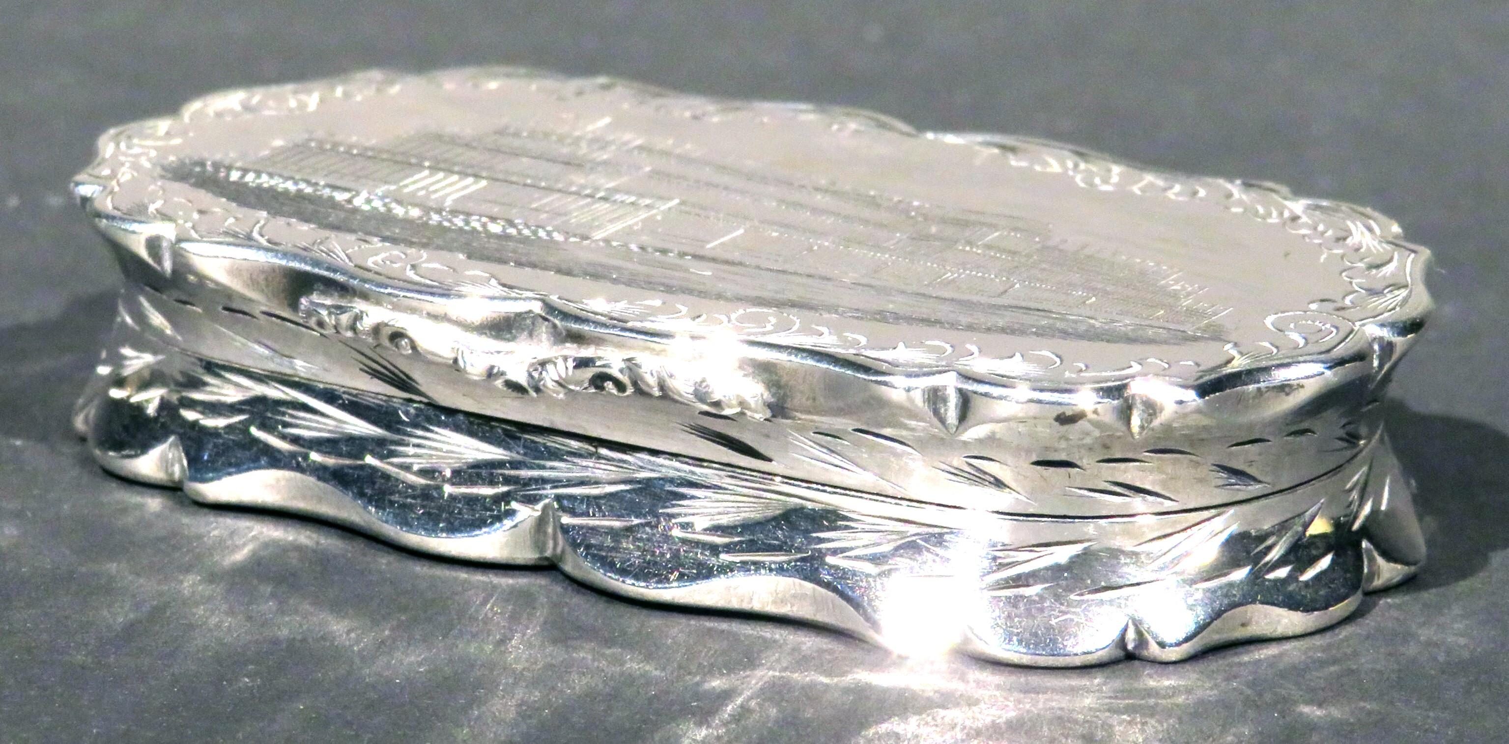 British A Fine & Rare Sterling Silver Snuff Box Made For The  Great Exhibition of 1851 For Sale