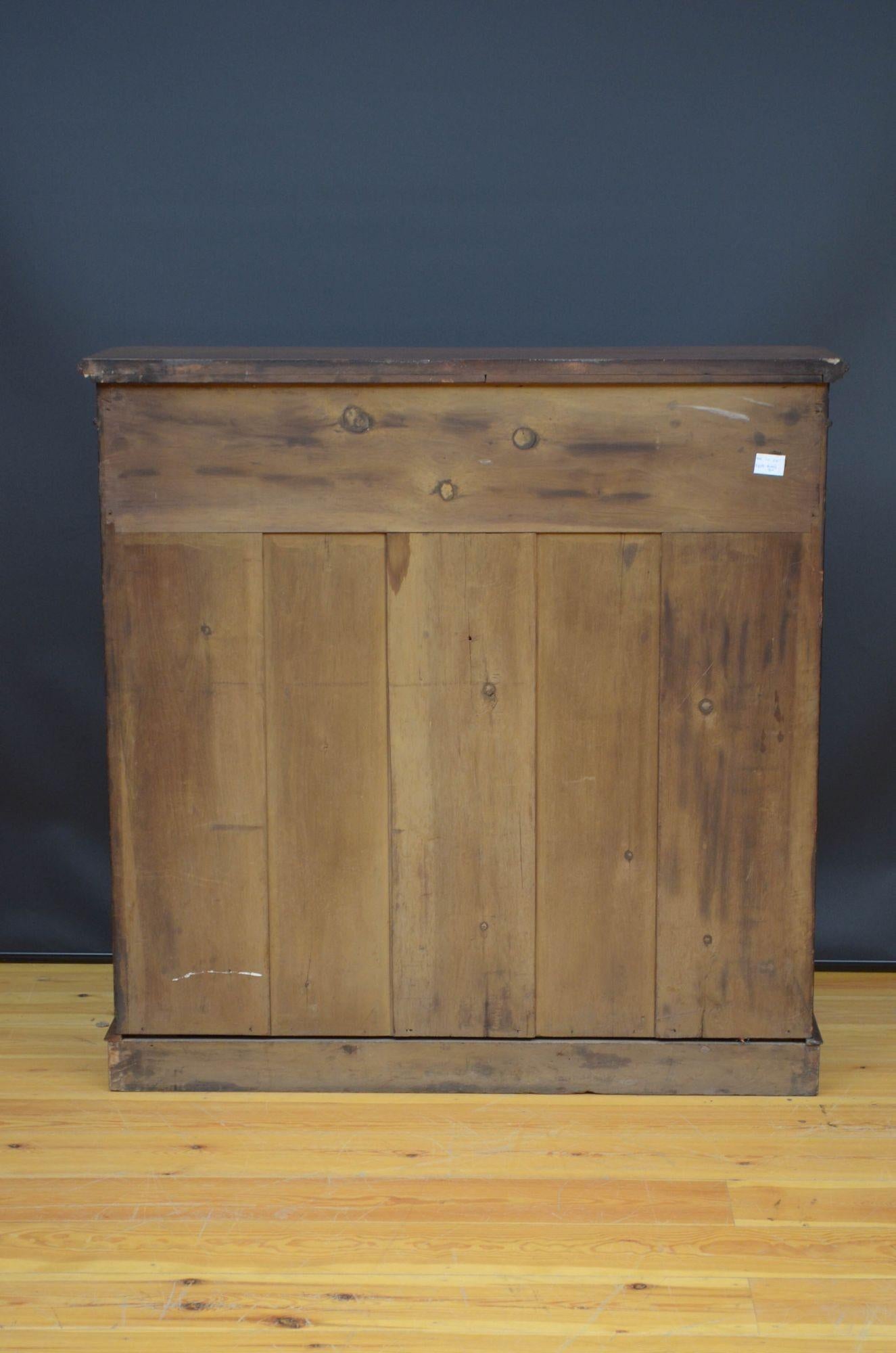 Fine Victorian Walnut Glazed Bookcase 11