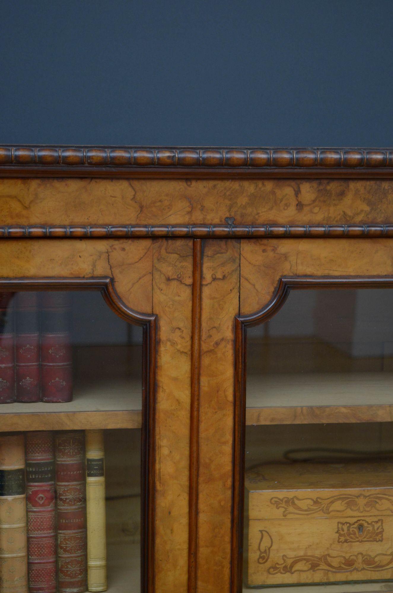 Fine Victorian Walnut Glazed Bookcase 4